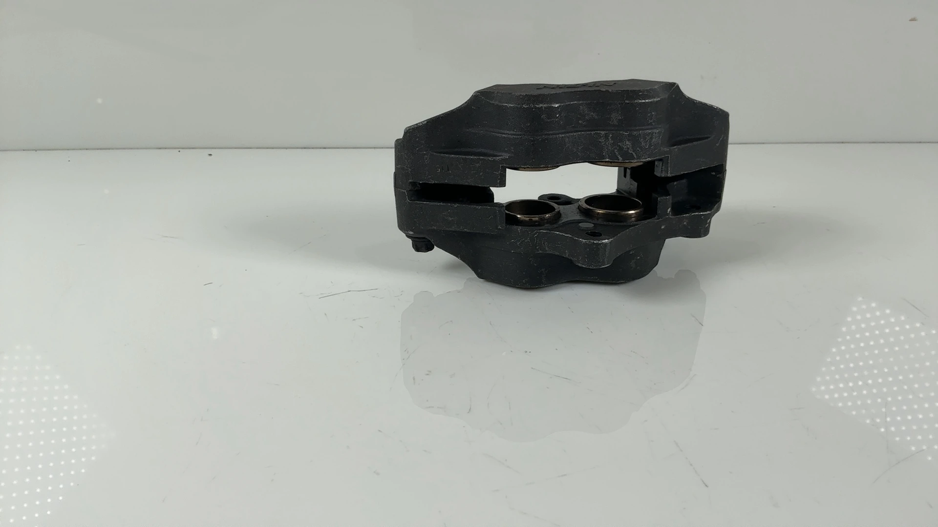 Honda CBR900RR SC28 893cc Front Left Brake Caliper 1992-1994 OEM 45100-MW0-016 - Image 6