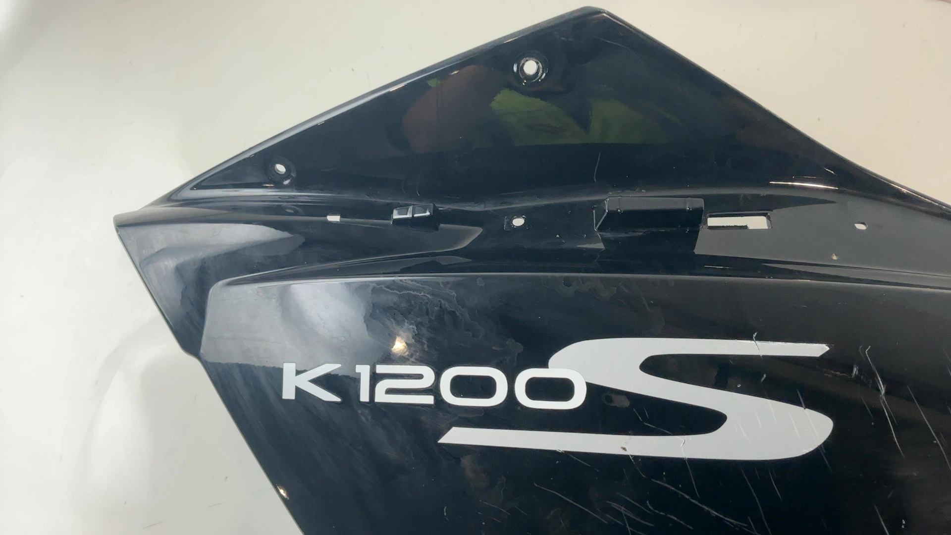 BMW K1200S K40 1200cc Left Front Side Fairing Panel 2004-2008 OEM 46637701235 - Image 4