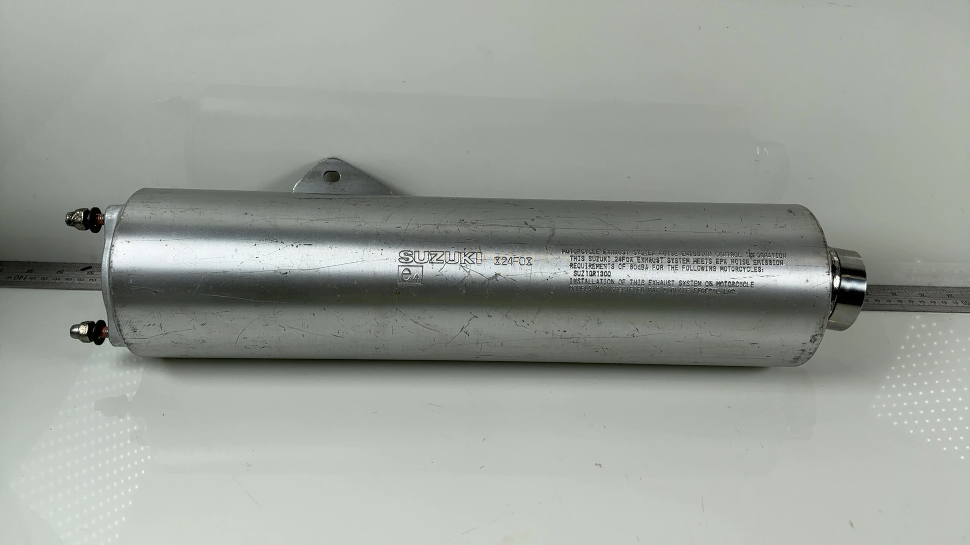 Suzuki Hayabusa GSX1300R 1300 Right Exhaust Muffler 1999-2007 OEM 14305-24F00