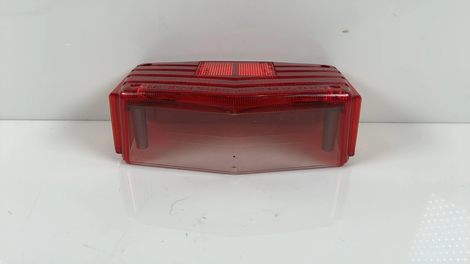 Suzuki GS450 GS650 450cc Tail Light Lens 1980-1983 OEM 35712-44130 - Image 5