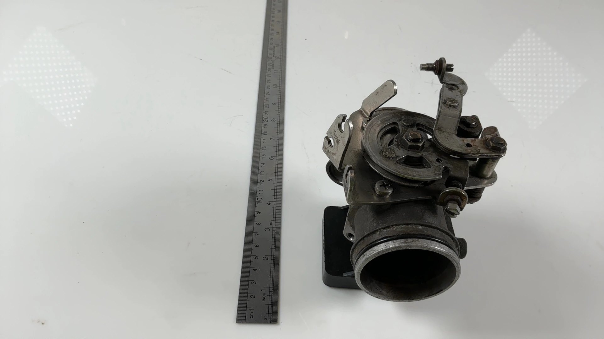 BMW R1100GS R1100RT 1100 Left Fuel Throttle Body Assembly 1993-2001 13541340613 - Image 4