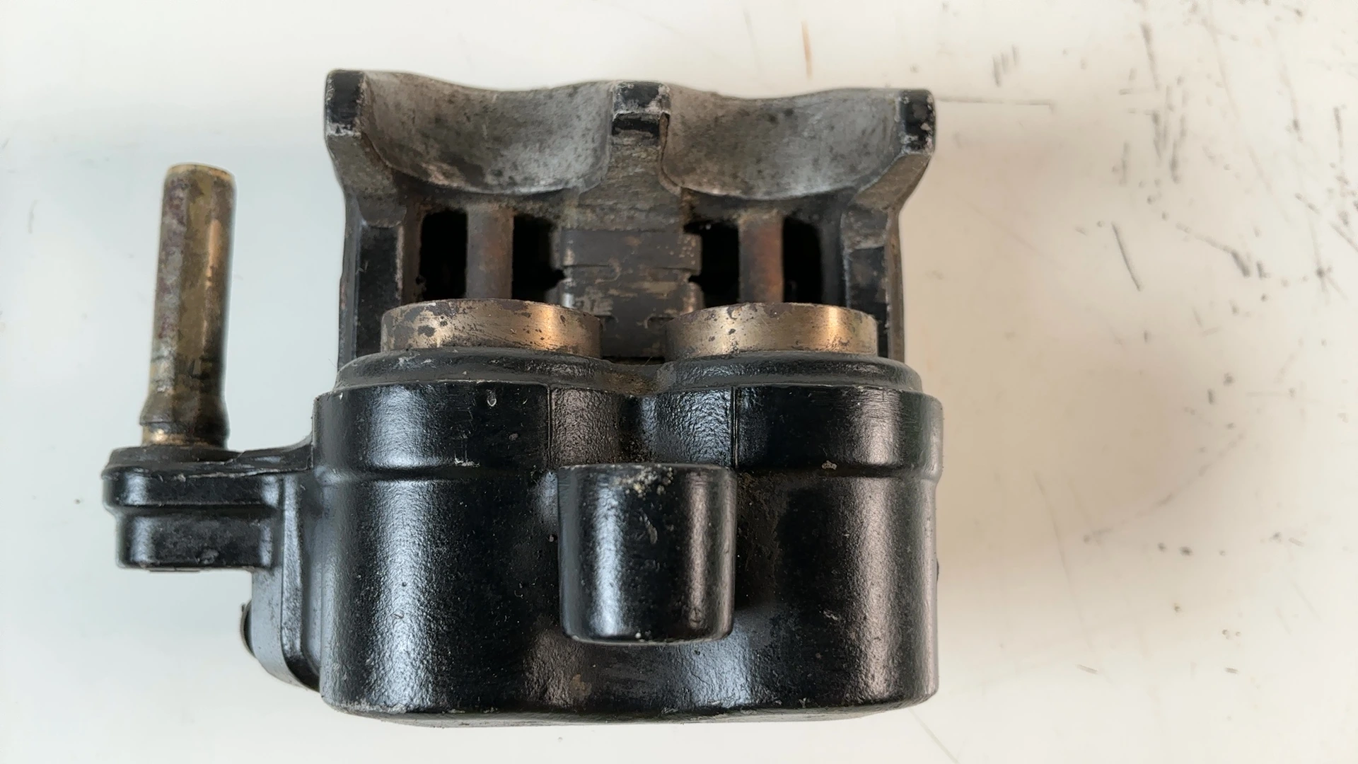 Honda CBR600 Hurricane PC19 600cc Front Brake Caliper 1987-88 OEM 45200-MN4-007 - Image 6