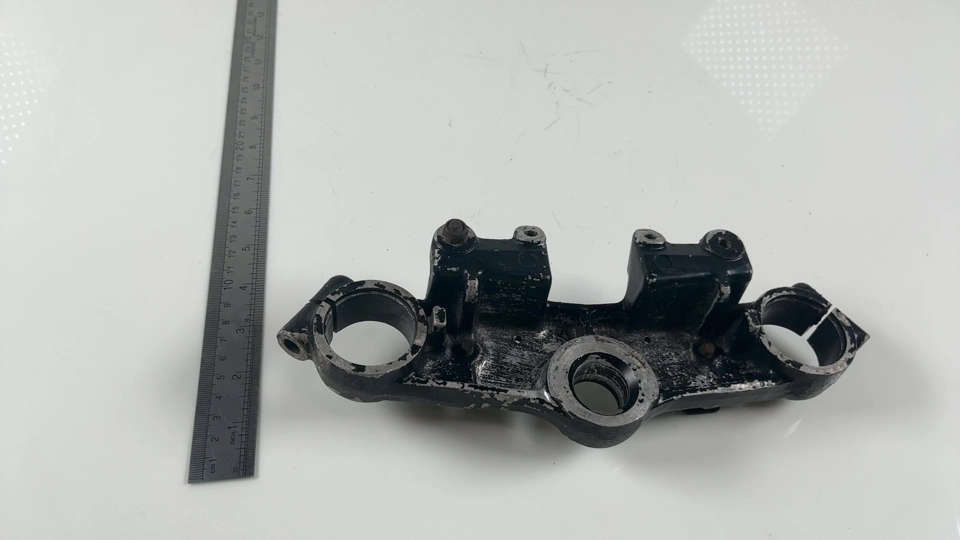 Kawasaki Z750 GT750 KZ750P 750cc Upper Fork Bridge Yoke 1982-1988 OEM 44039-1058 - Image 4