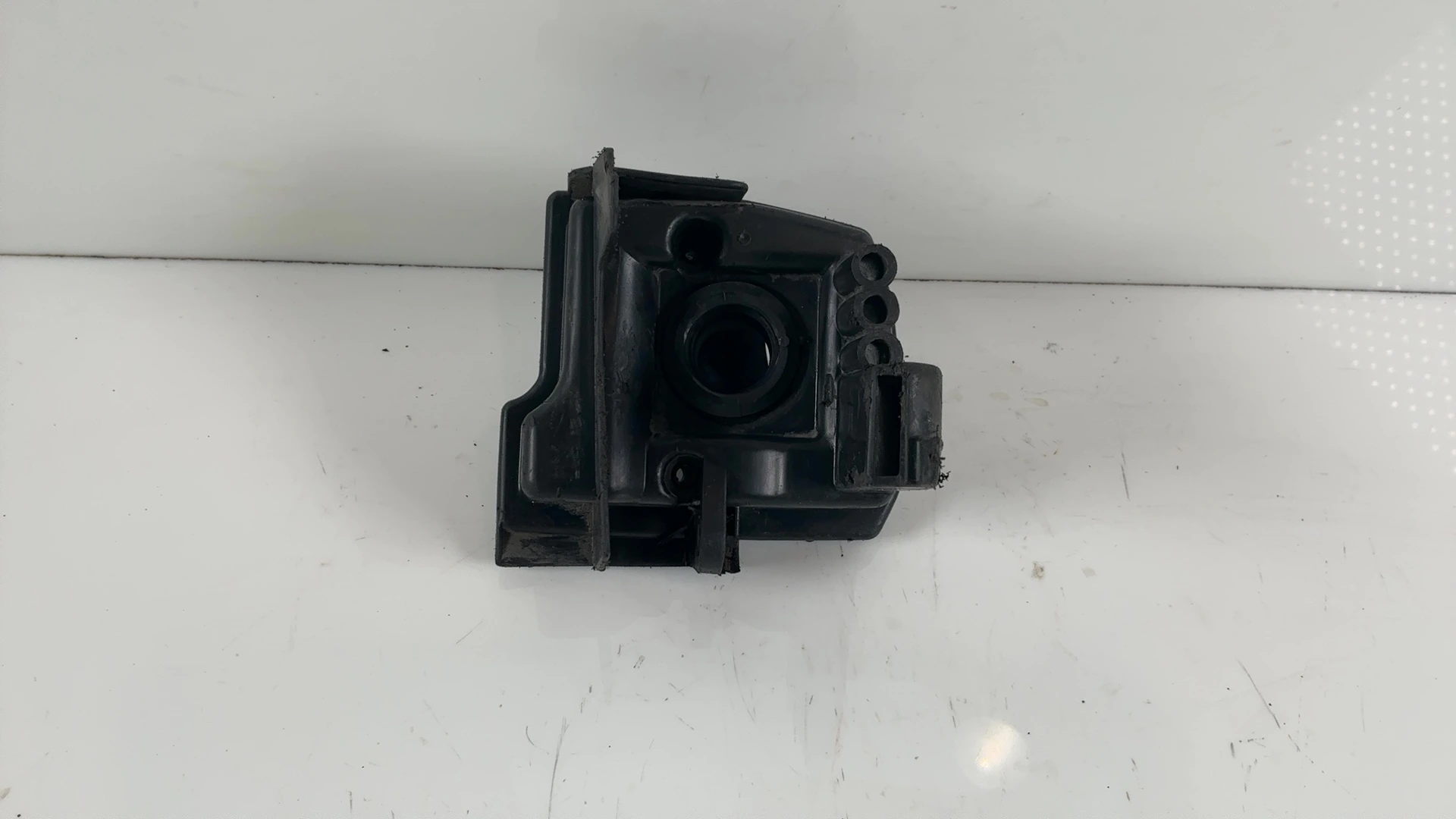 Honda Squash 50 AB11 49cc Air Cleaner Case Base 1981 1982 OEM 17221-187-000 - Image 2