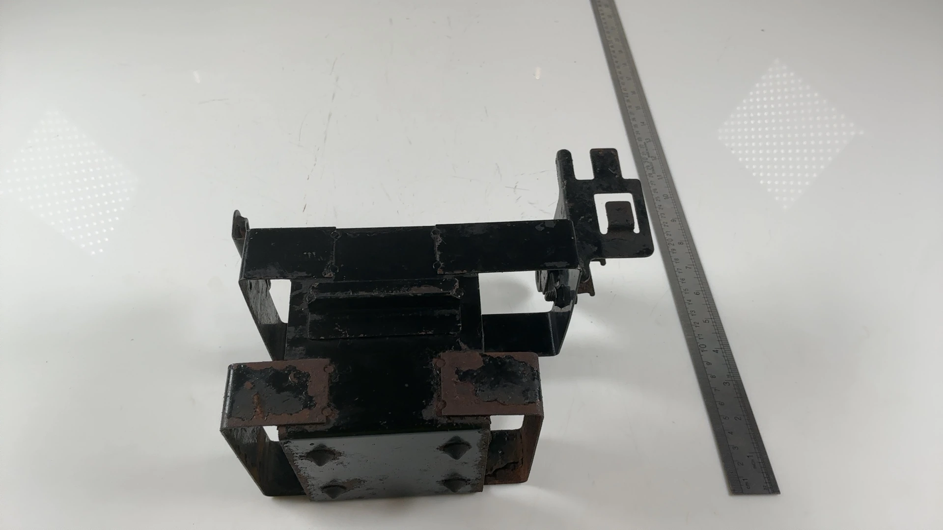 Kawasaki KZ305 LTD LTD305 305cc Battery Box Tray Holder 1987-1988 OEM 32097-1053 - Image 3