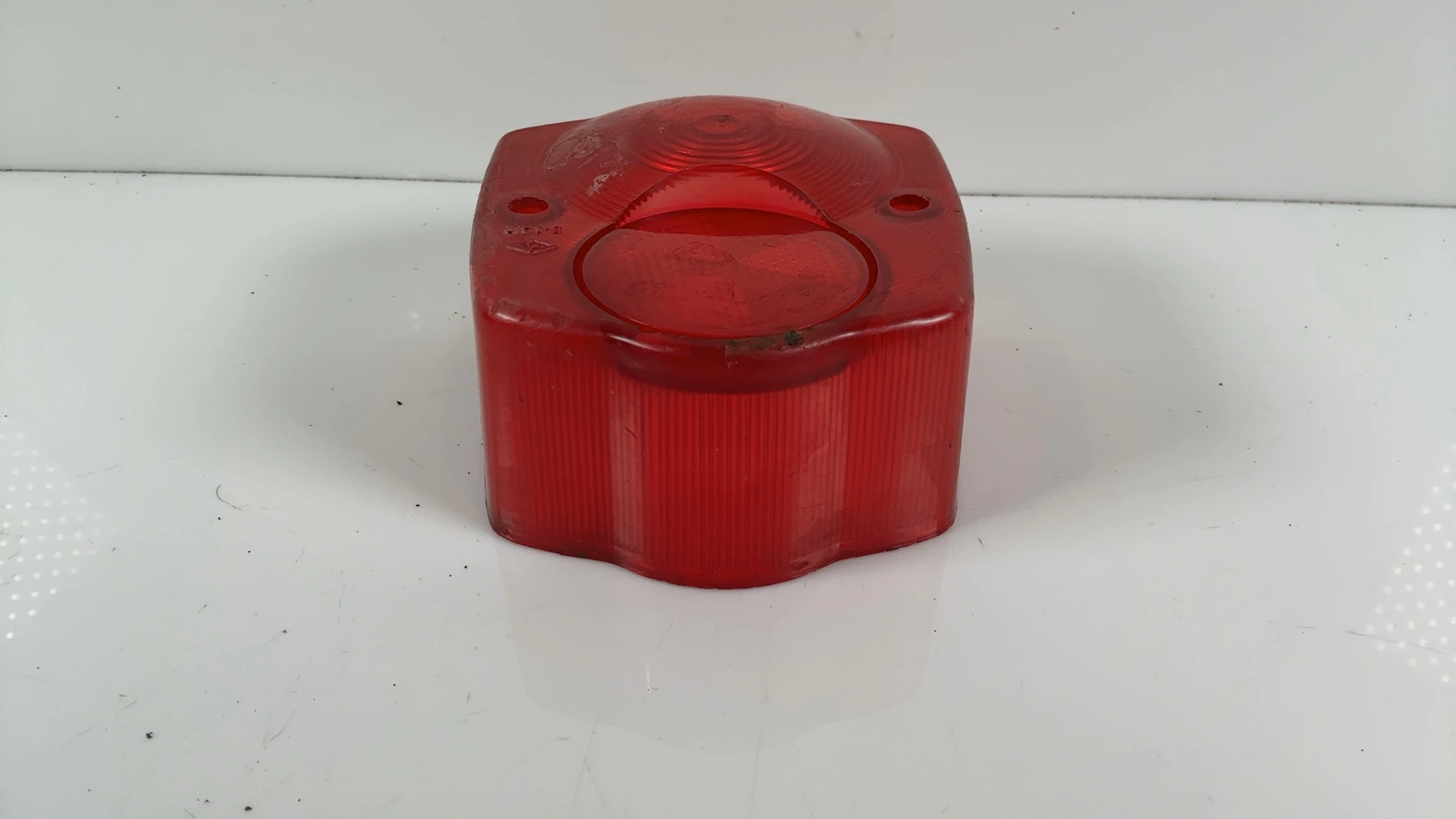 Suzuki GP100 GP125 100 125 Rear Tail Brake Light Lens 1978-1993 OEM 35712-46622 - Image 2
