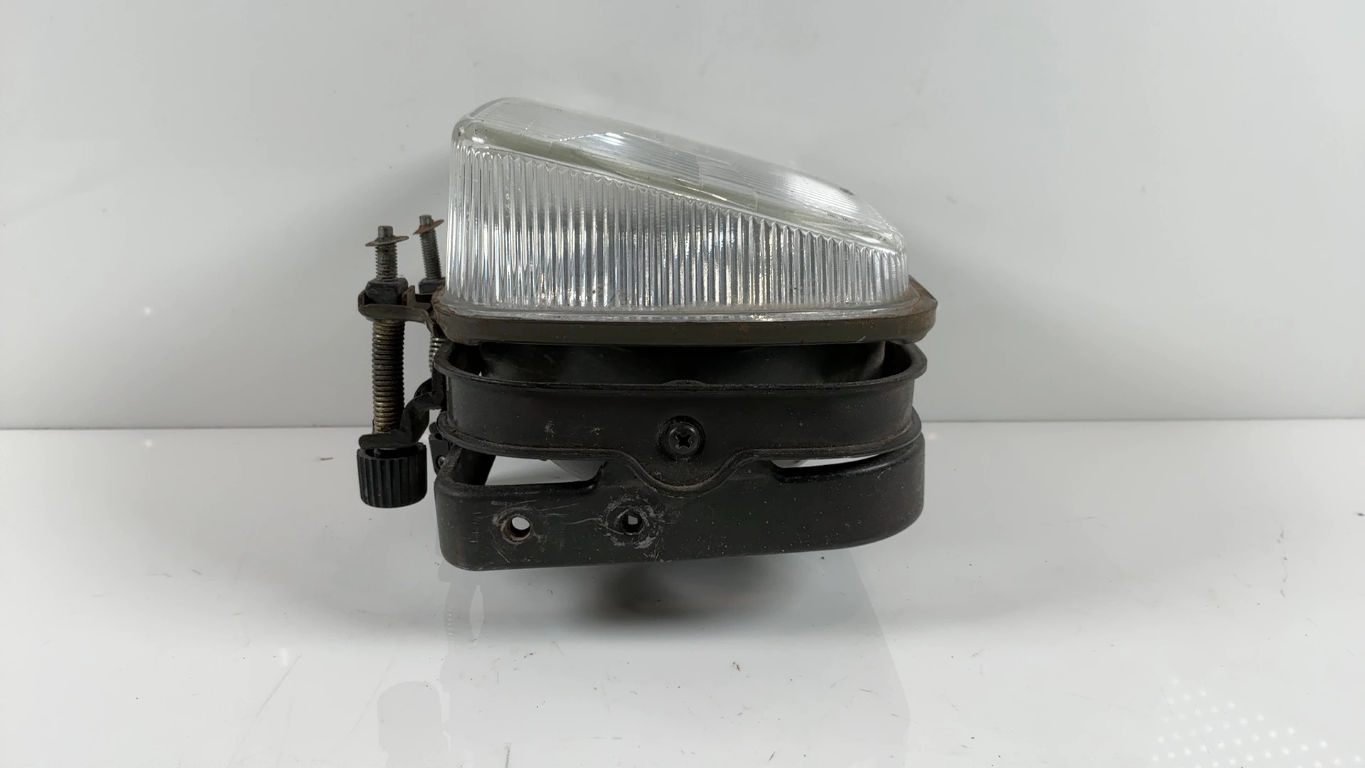 Suzuki GSX550ES GSX550 550CC Headlight Lamp 1984-1988 OEM 35100-49550 - Image 6