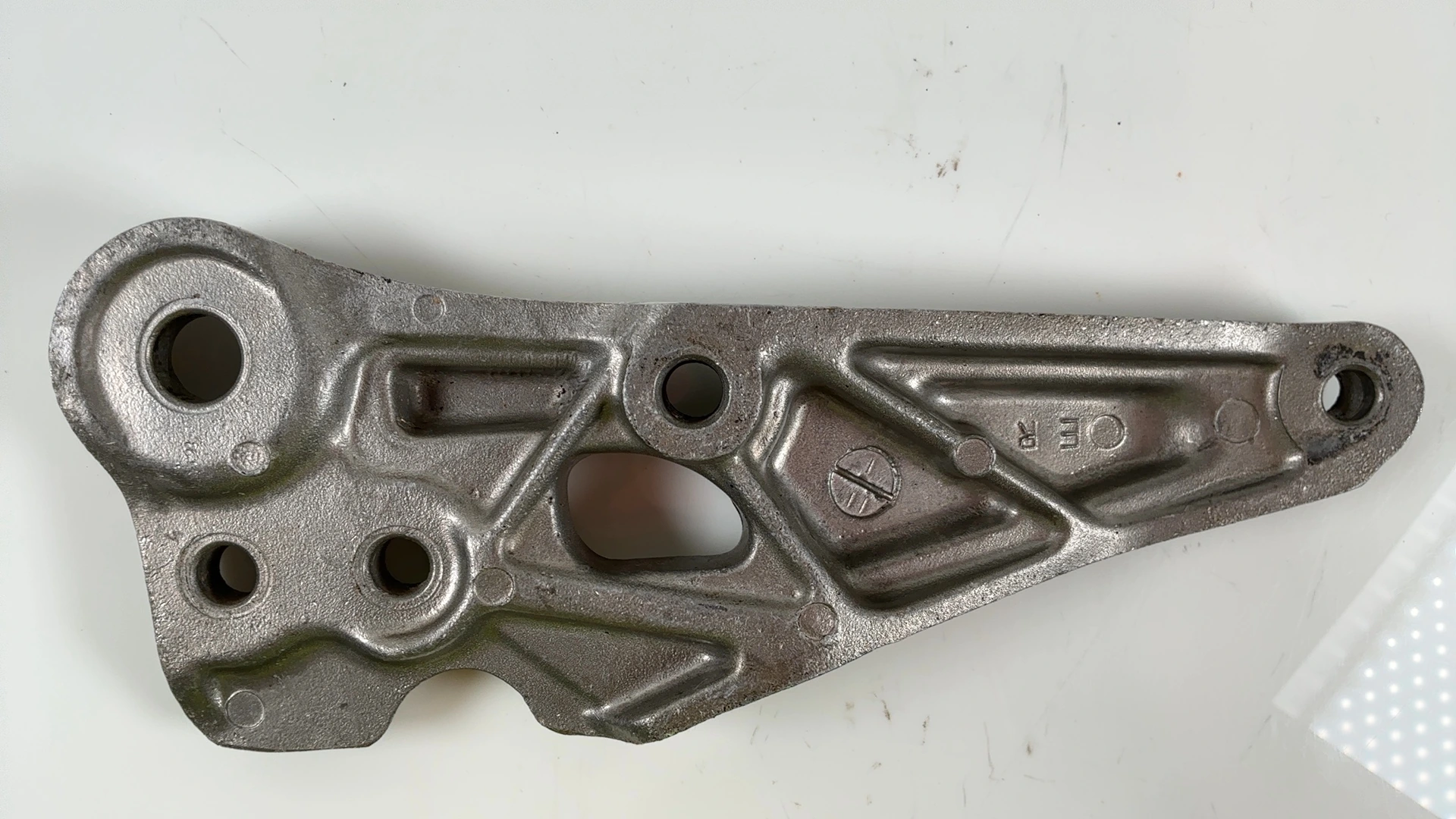 Suzuki GSX750E GS750E 750cc Right Footrest Bracket 1980 1981 OEM 43510-45400 - Image 7