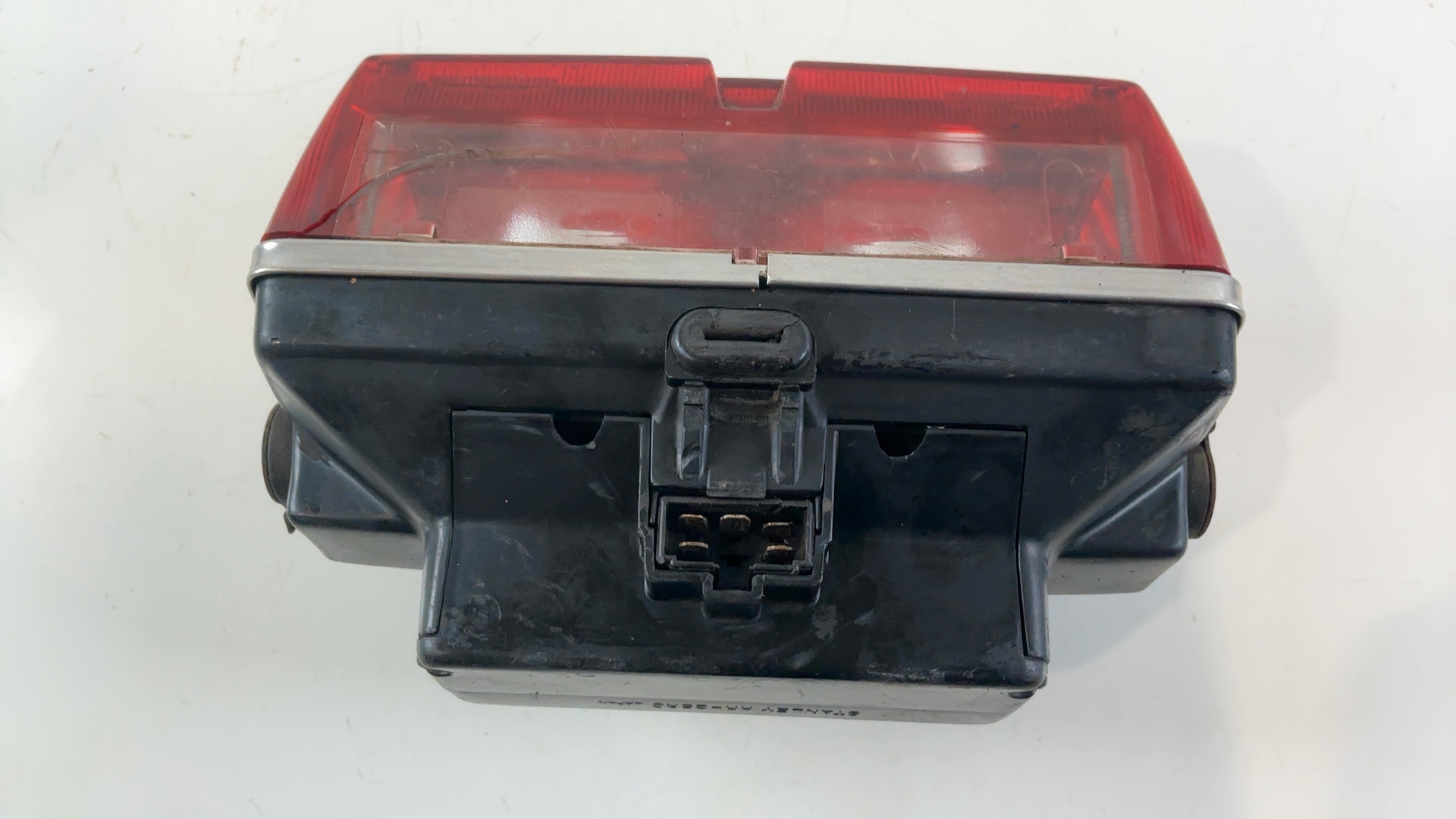 Honda CB900F CB900 900cc Rear Tail Light 1979-1983 OEM 33701-463-671 - Image 6