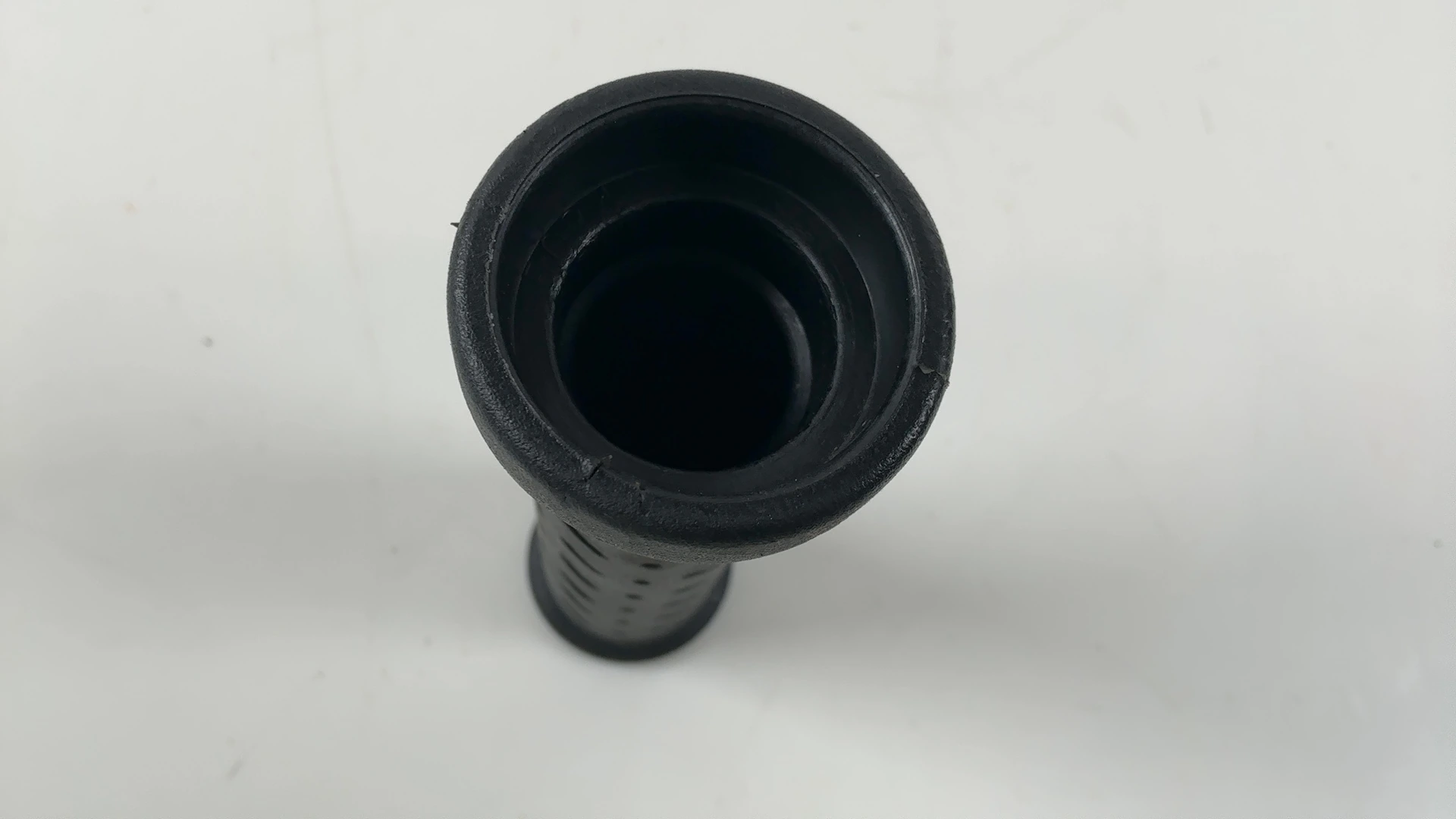 Aprilia Tuono V4 1100 Factory Handlebar Grip Left 2021-2026 OEM 856027 - Image 5