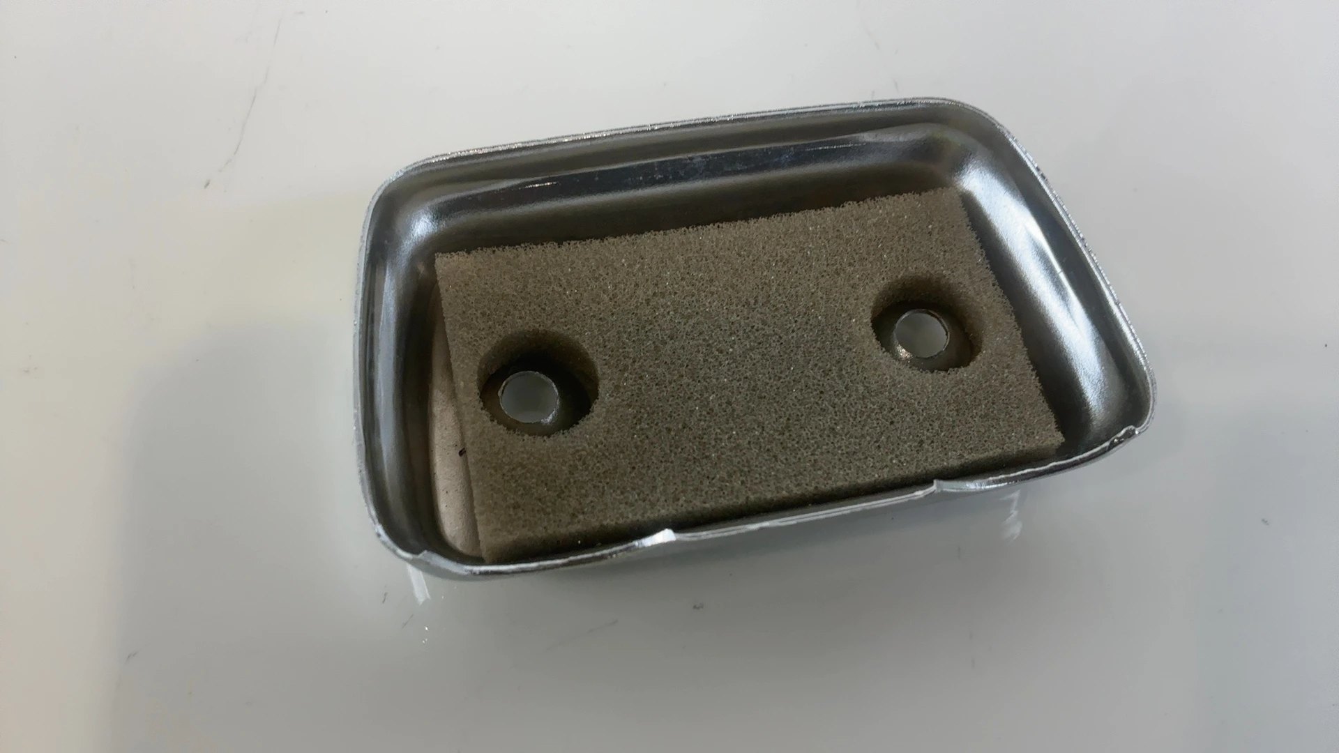 Suzuki GS250 GS250T 250 CC Cylinder Head Oil Union Cover Cap 1980-81 11190-11401 - Image 2