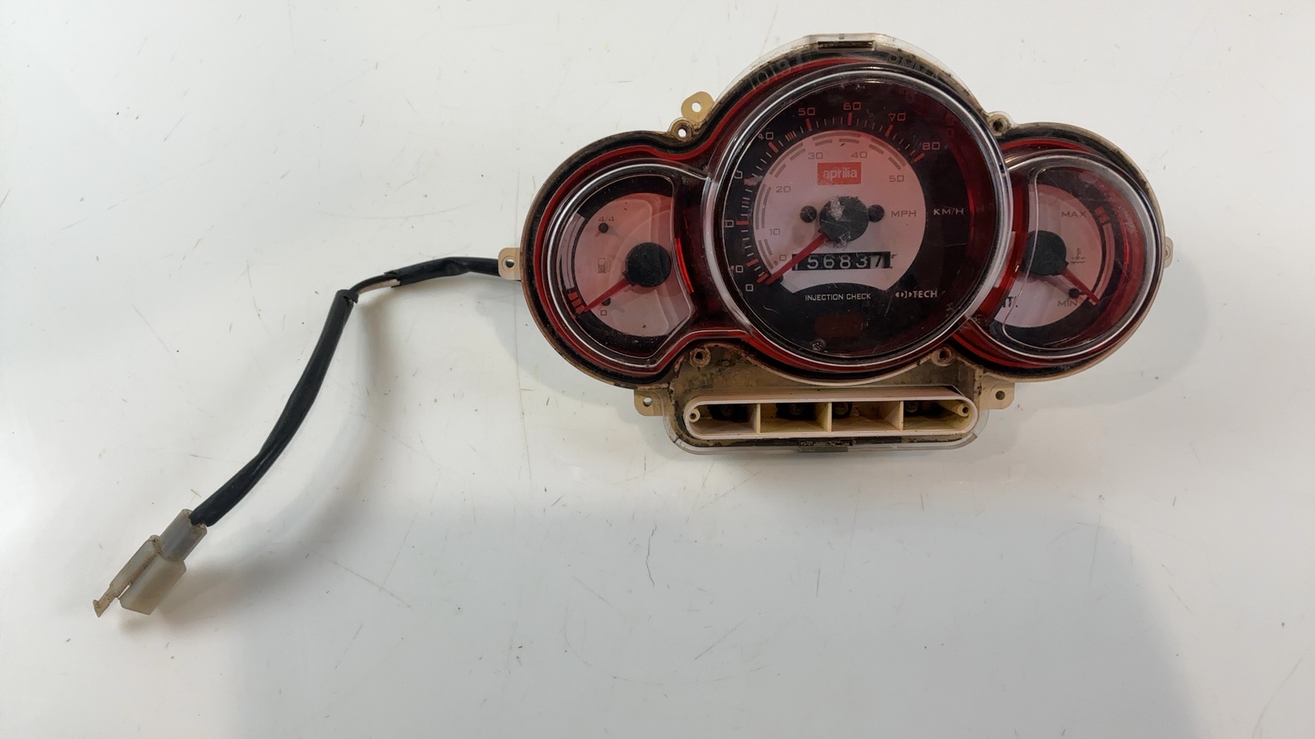 Aprilia SR50 Ditech 50CC Speedometer Gauge Instrument Cluster 2000-04 AP8224484