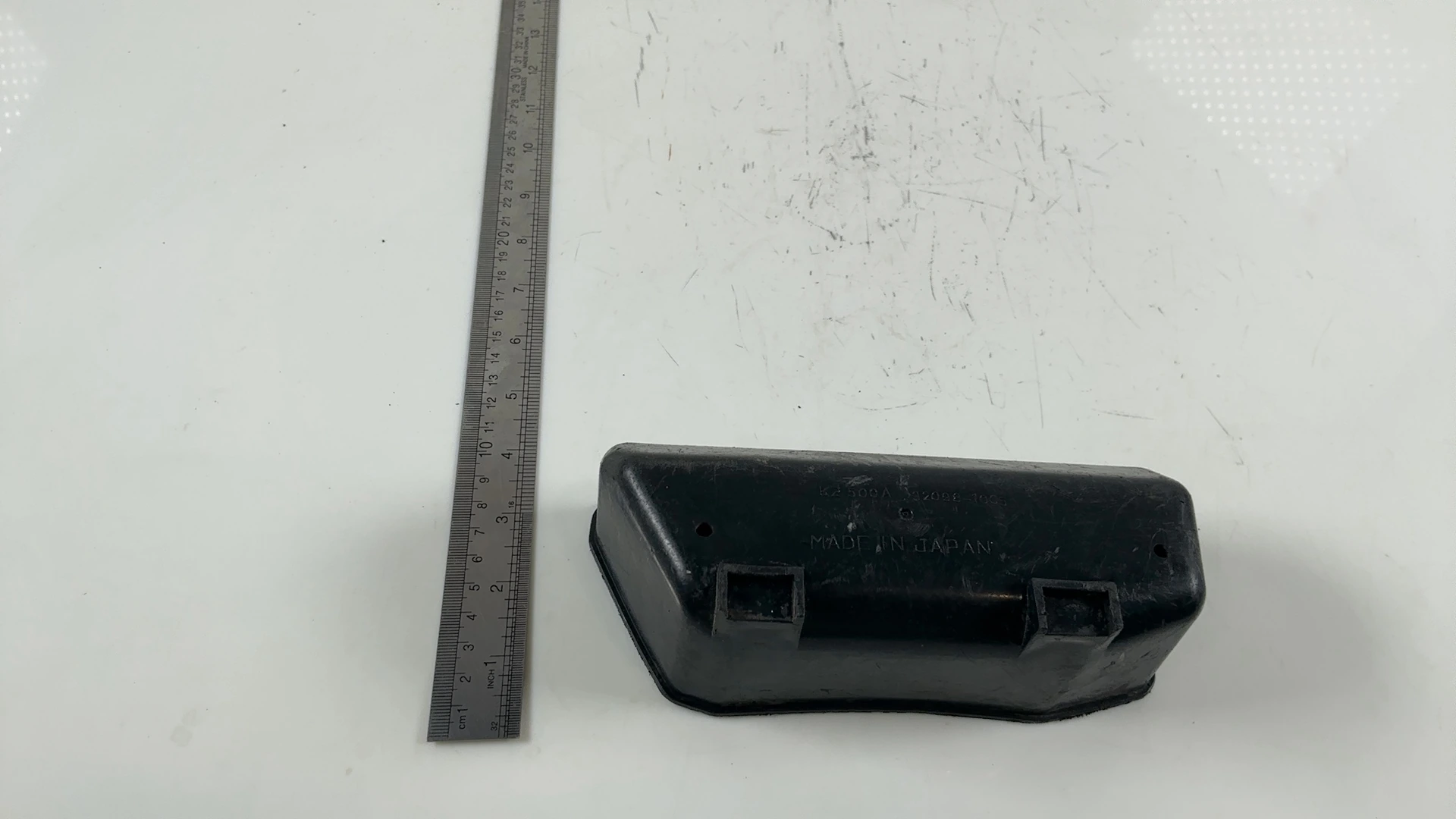 Kawasaki KZ550 KZ550A 550cc Under Seat Tool Box Tray 1980-1983 OEM 32098-1005 - Image 4