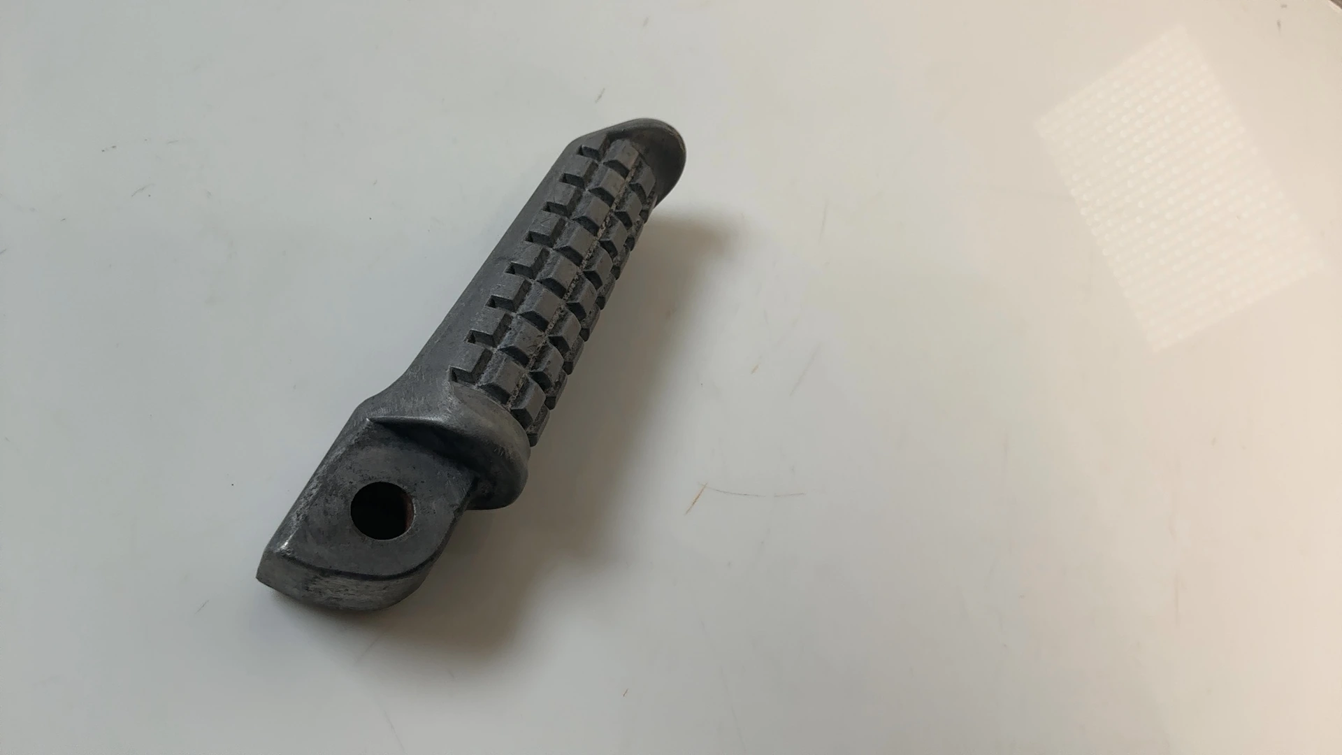 Kawasaki ZZR600 ZZR600D 600cc Rear Passenger Foot Rest Peg 1990-1992 34028-1192 - Image 3