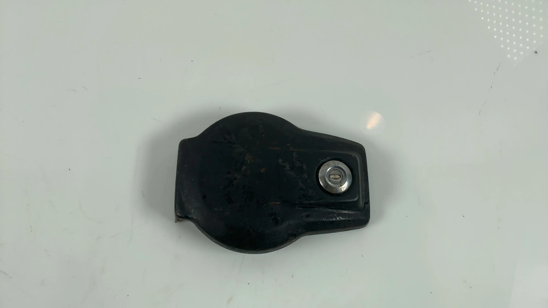 Honda CX500 CX500 500CC Fuel Gas Tank Cap Lid Cover Flap 1978-79 17511-415-000ZA