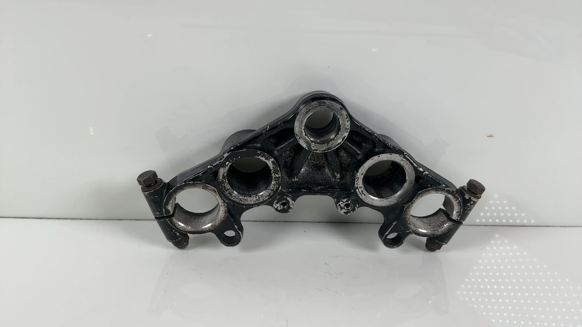 Yamaha XS400 XS400S 400 CC Upper Fork Bridge Yoke 1977-1982 OEM 2L0-23435-00-98 - Image 1