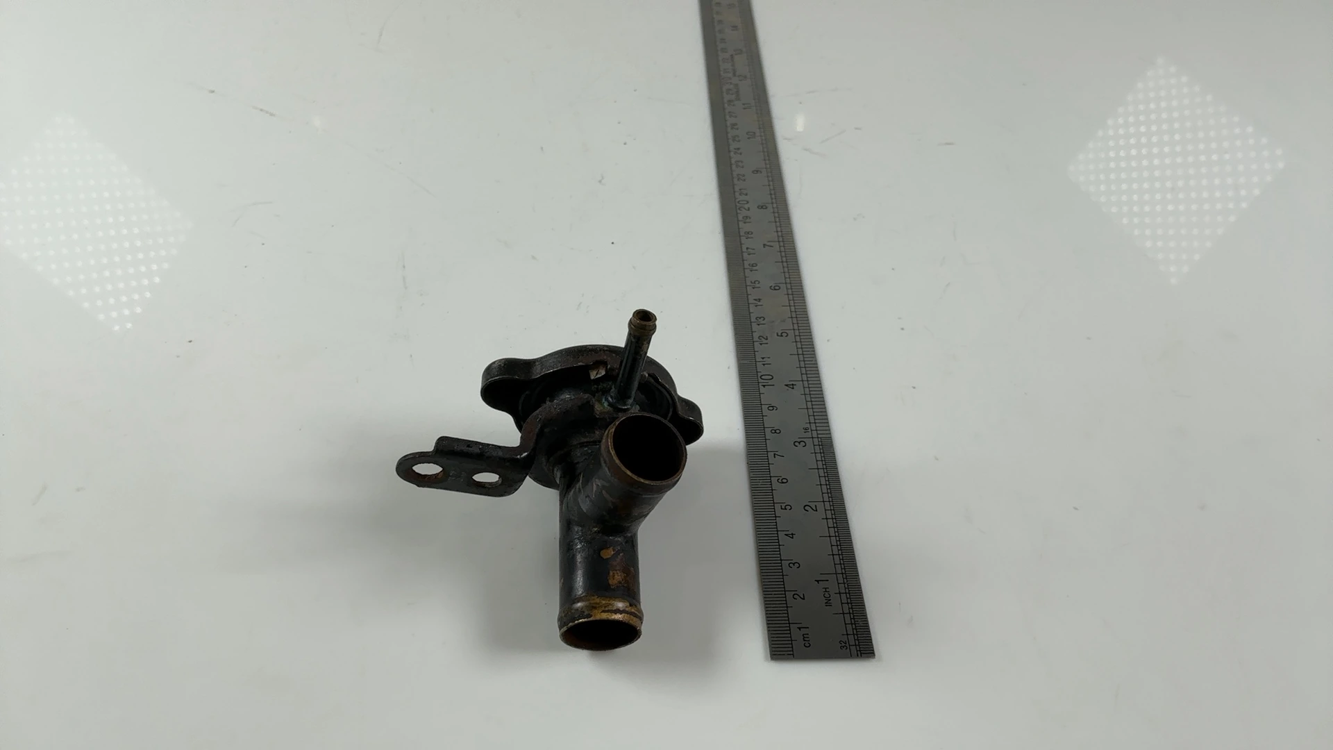 Kawasaki Ninja 600 ZX600A 600cc Coolant Radiator Filler Neck 1985 OEM 14075-1061 - Image 3
