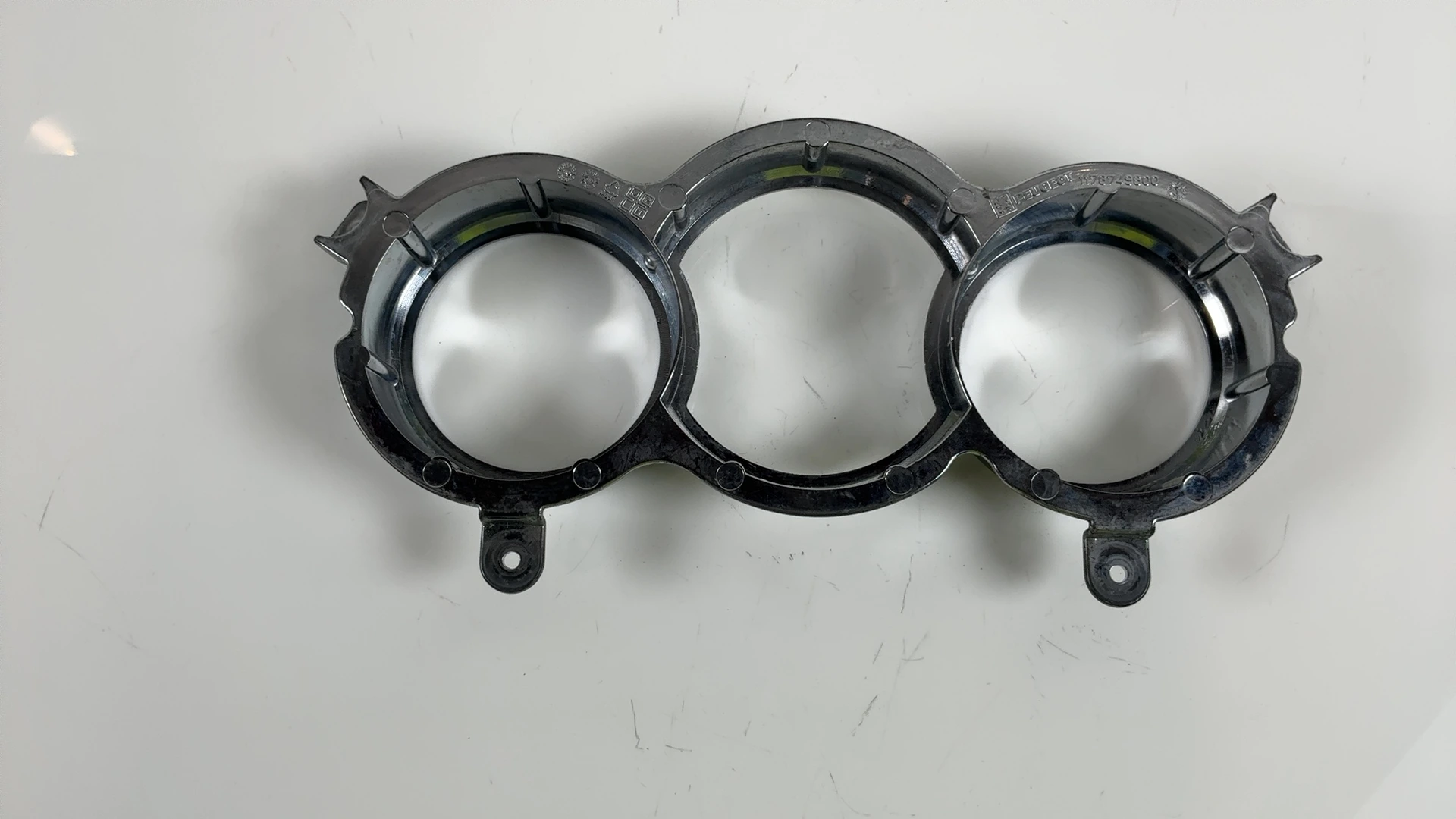 Peugeot Satelis 250 Speedometer Gauge Frame Bezel Trim 2006-2012 OEM 1176749600 - Image 3