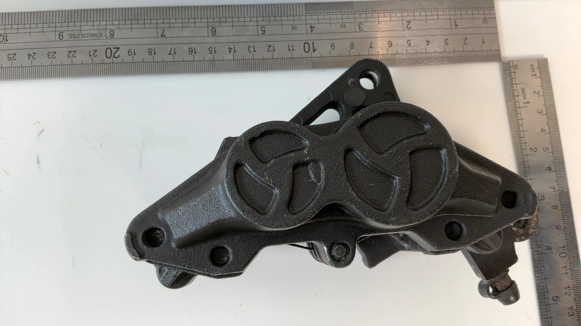 Triumph Sprint ST 1050 1050cc Front Right Brake Caliper 2005-2010 OEM T2020532 - Image 3