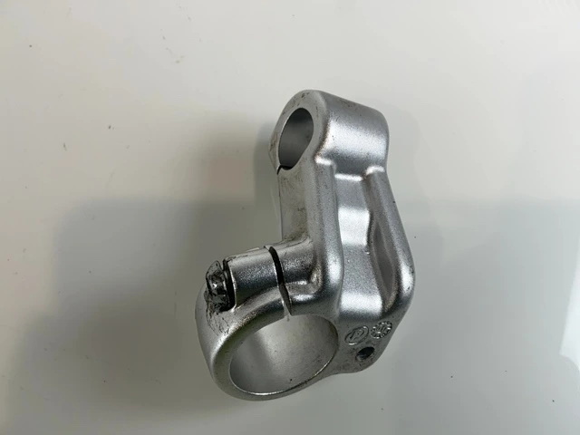 Gilera DNA 50 125 180 CC Right Handlebar Clip-On Clamp Fork Mount 2000-11 970001 - Image 5