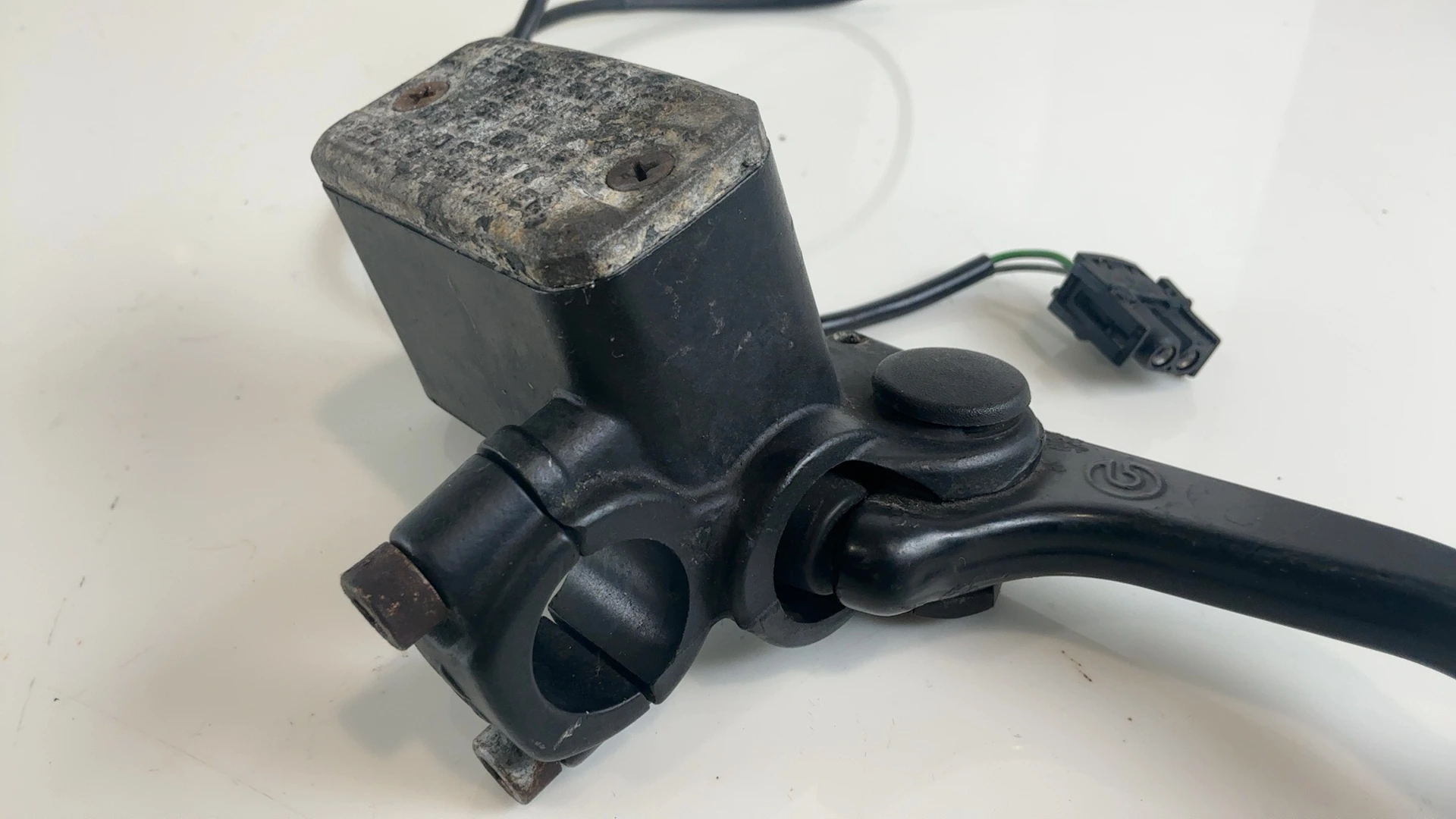 BMW C1 125 Executive C1 125CC Front Brake Master Cylinder 00-02 OEM 32727650041 - Image 5