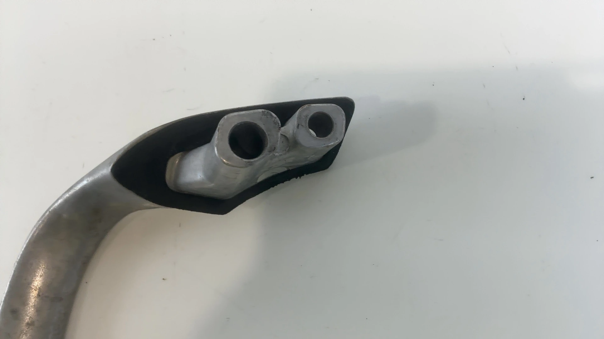 Honda Hornet CB600F PC36 600cc Rear Grab Rail Handle 2005-06 OEM 77300-MBZ-G00ZB - Image 5