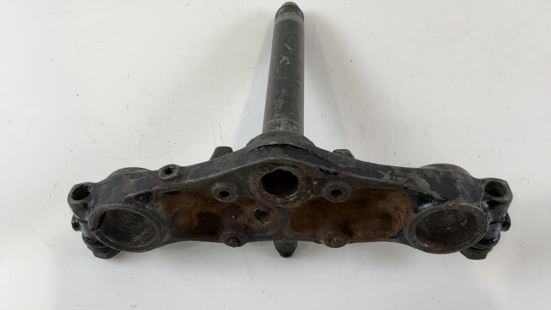 Suzuki TS100 TS 100cc Lower Fork Bridge Yoke 1976 OEM 51410-48530 - Image 2