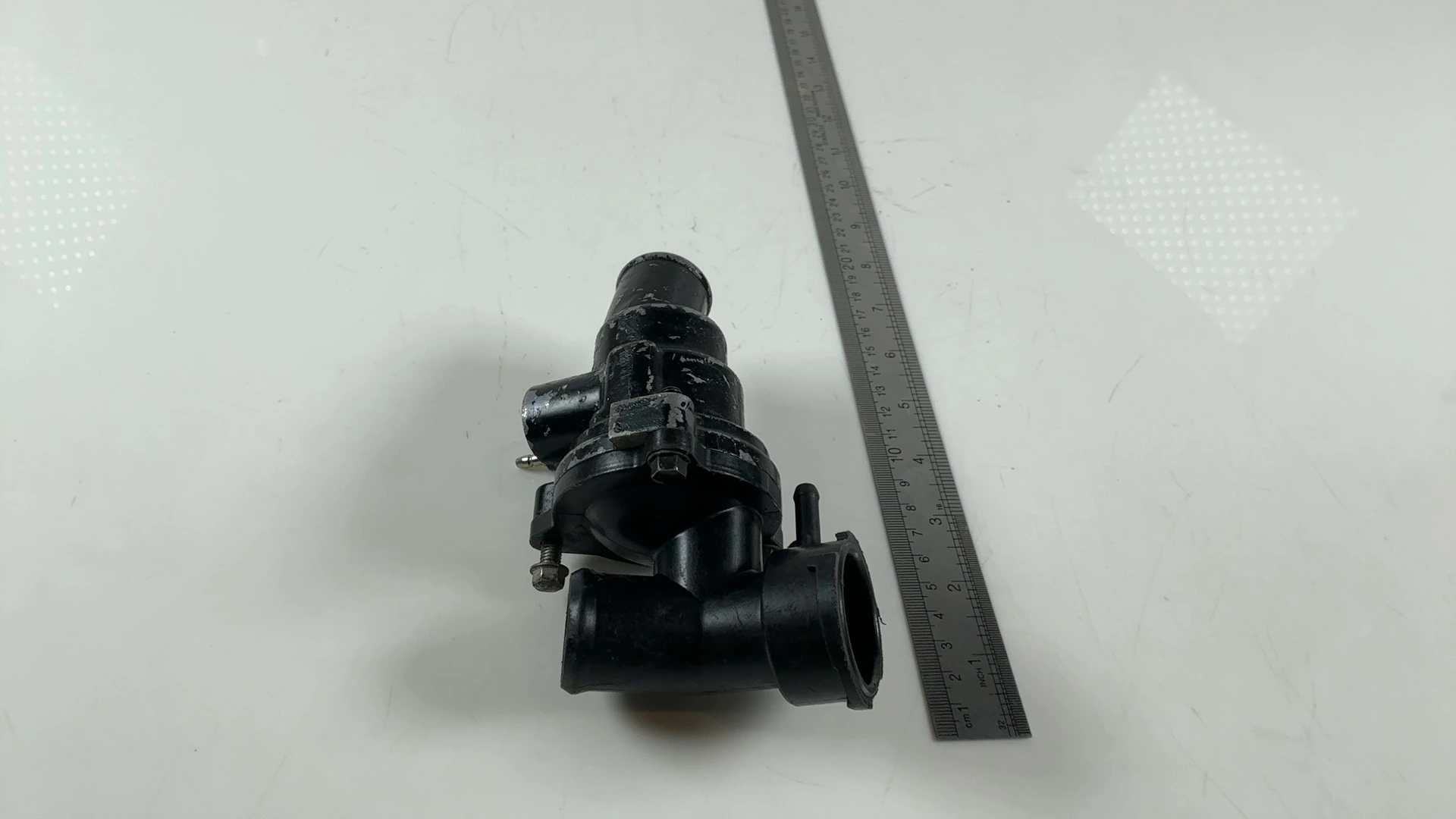 Yamaha FZR1000 Genesis 2LA 1000cc Thermostat Housing 1987-88 OEM 1AE-12417-02-00 - Image 3