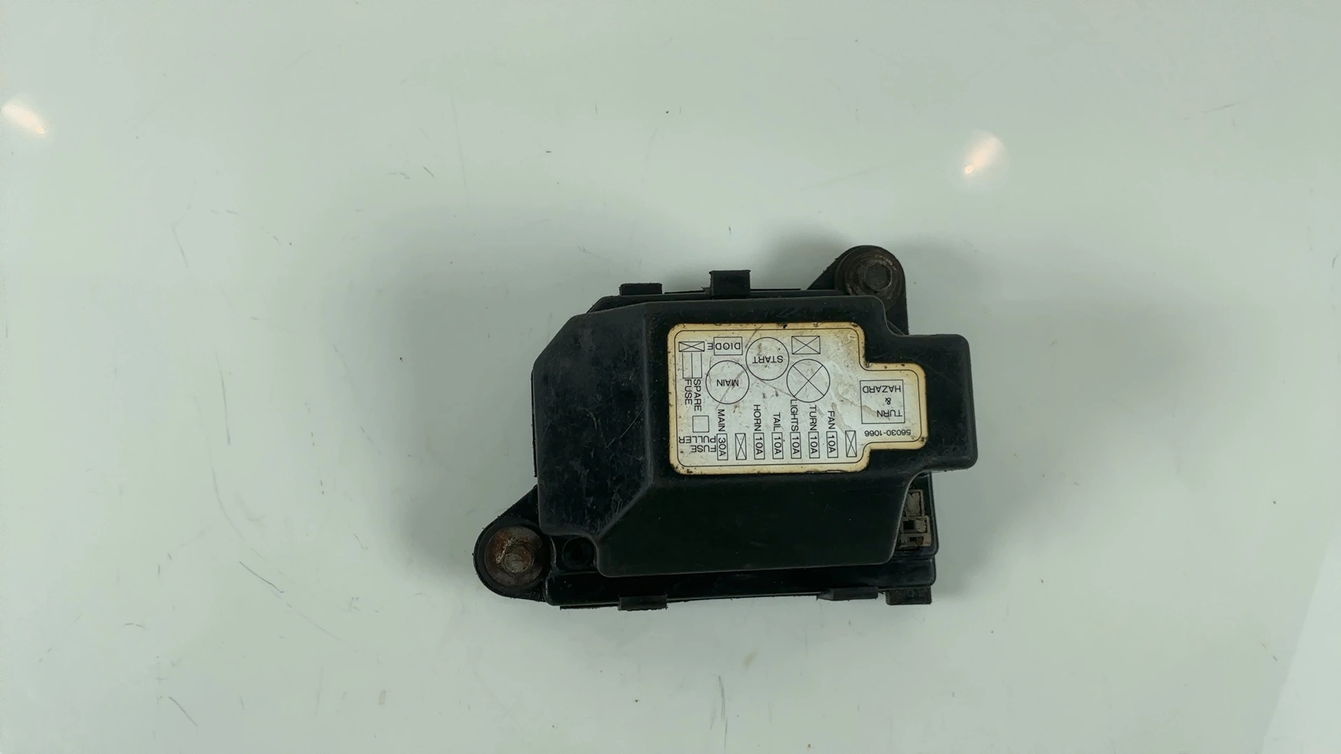 Kawasaki GPZ 750 ZX750A 750cc Relay Fuse Box 1983-1985 OEM 56030-1026