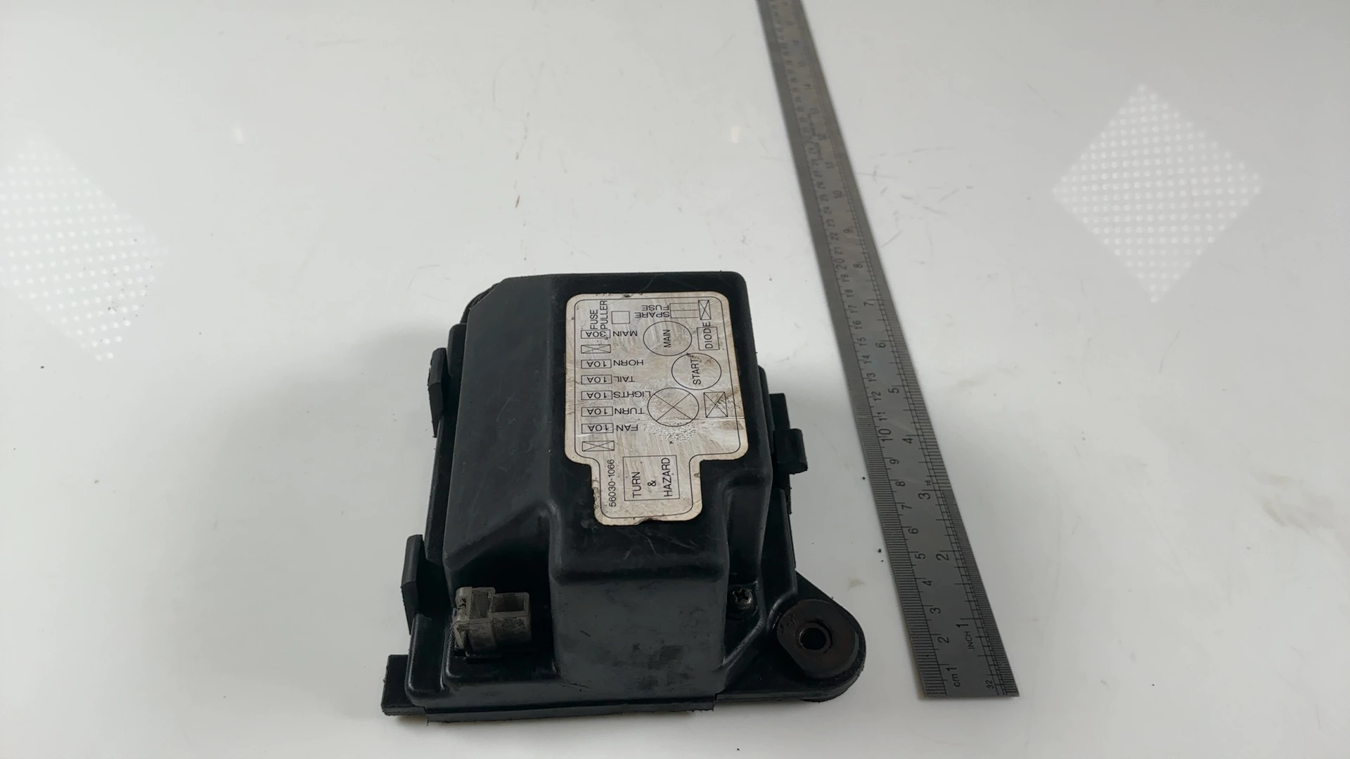 Kawasaki GPZ900R ZX900A 900CC Junction Fuse Relay Box 1984-1989 OEM 26021-1055 - Image 3