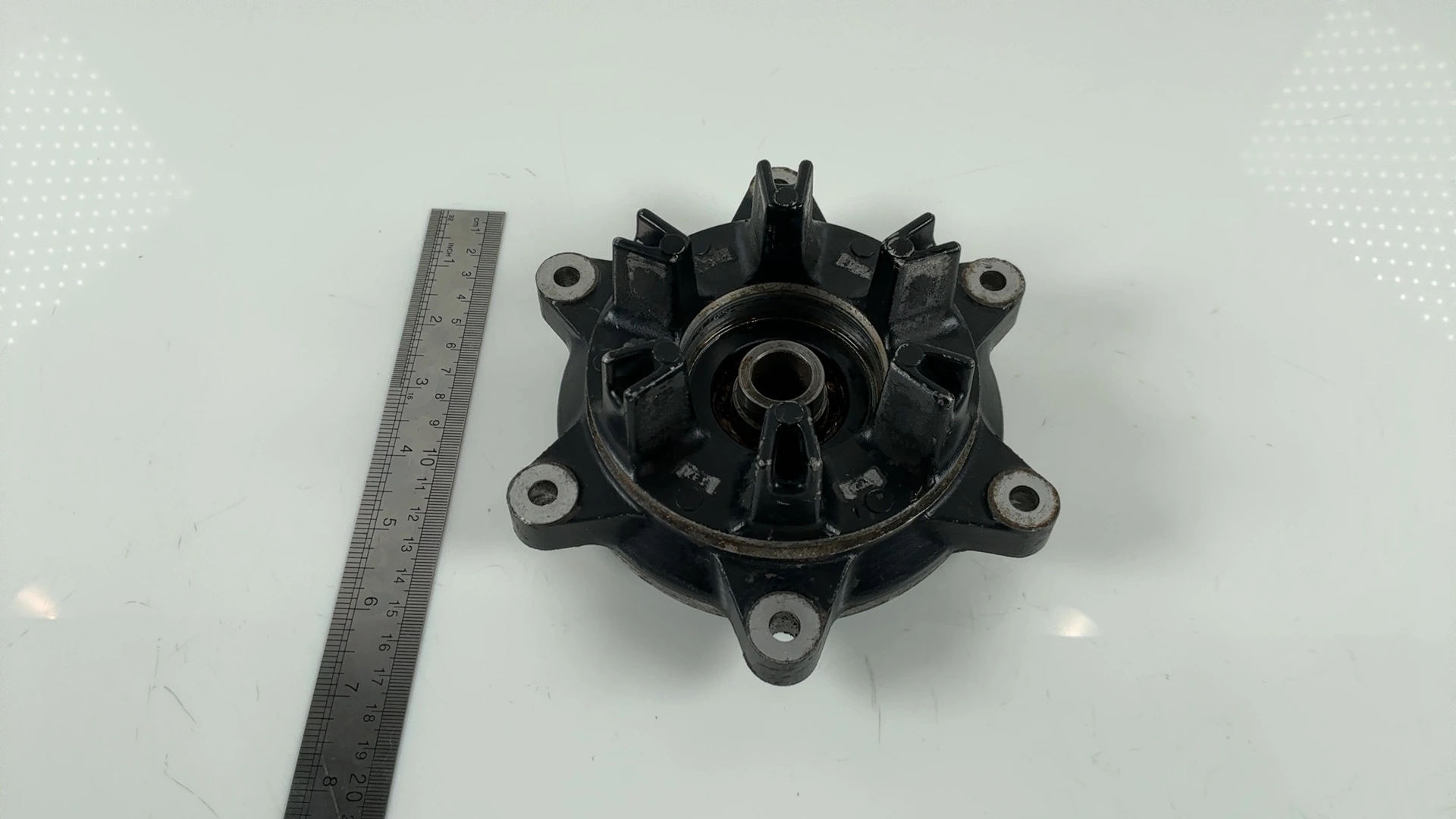Honda XL350R ND03 350cc Rear Sprocket Hub Carrier 1984-1985 OEM 42611-KG0-000 - Image 2