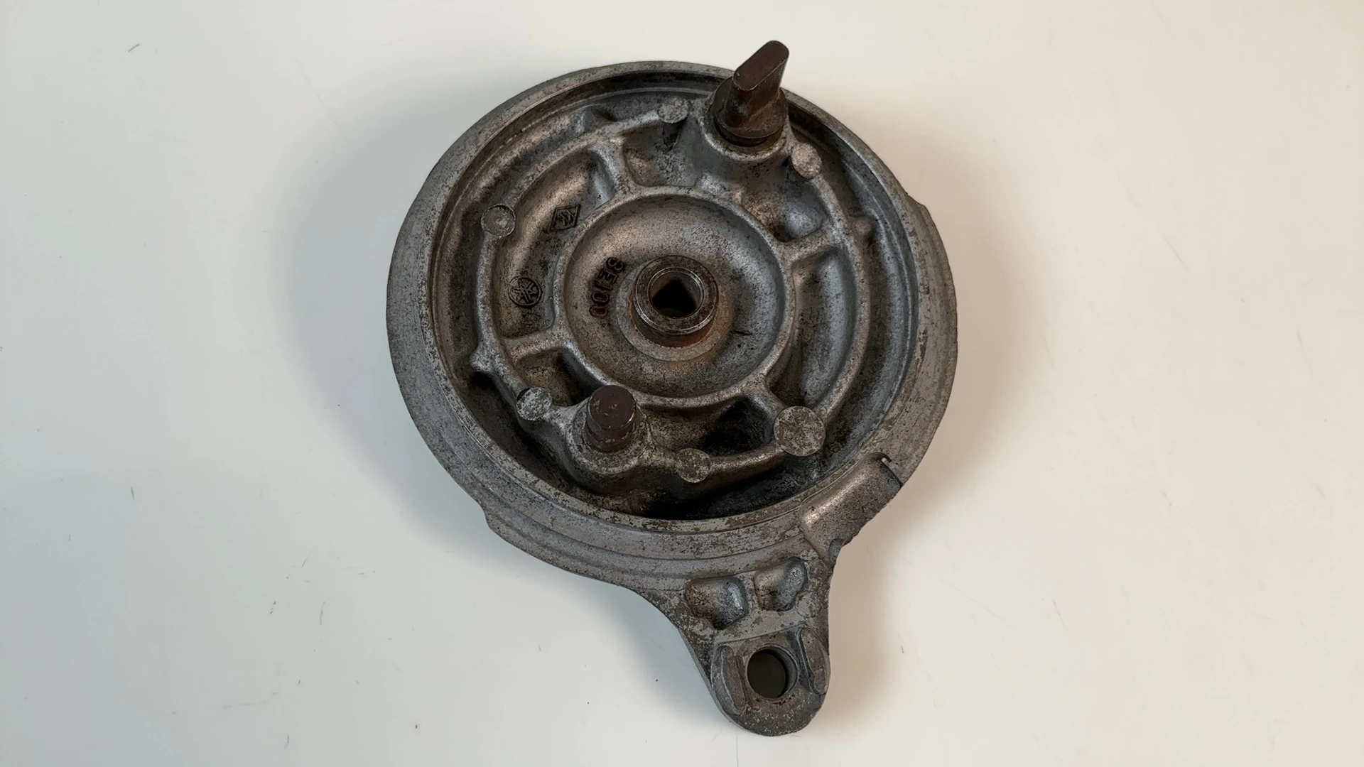 Yamaha Trailmaster L5T 100cc Rear Brake Plate 1969 1970 OEM 3E1-25321-00 3E100 - Image 2