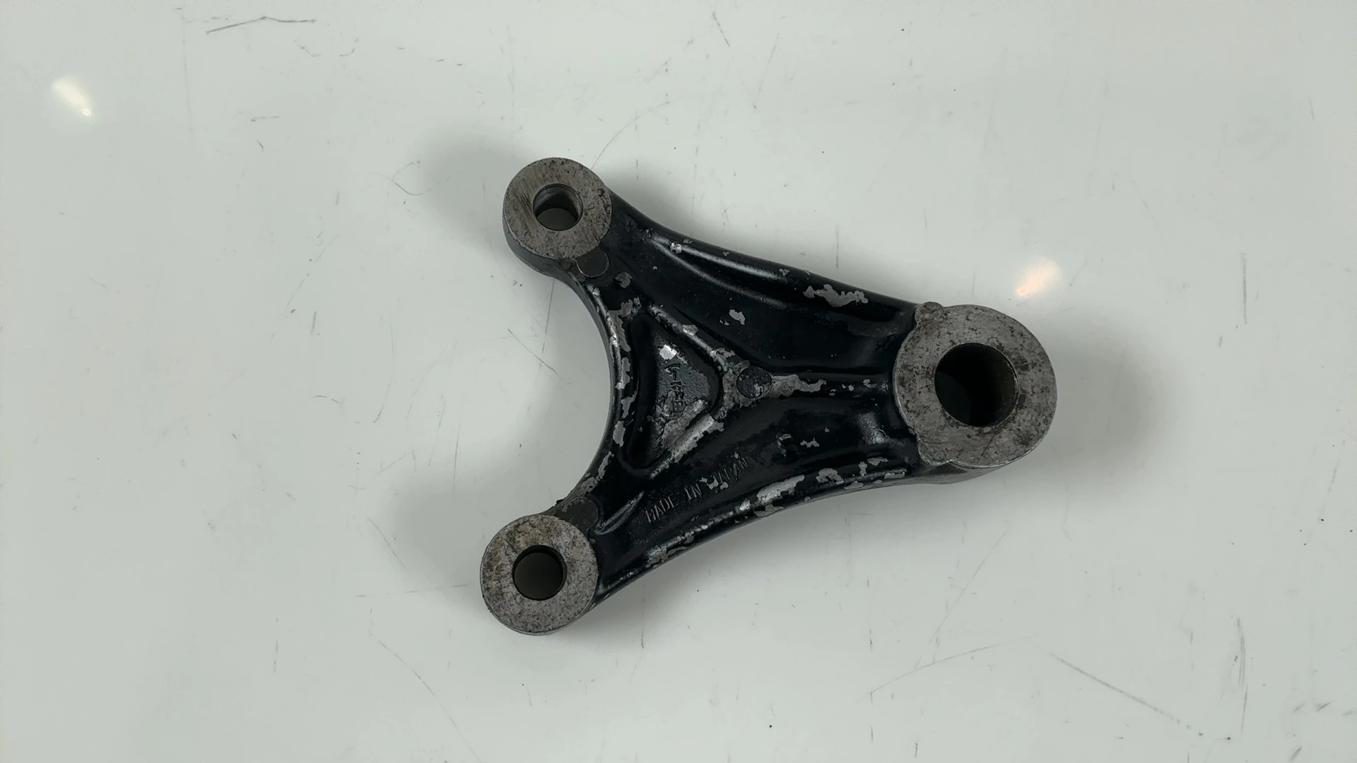 Suzuki GS750 GS750E 750 CC Rear Brake Caliper Bracket 1980-1981 OEM 69721-47011 - Image 4