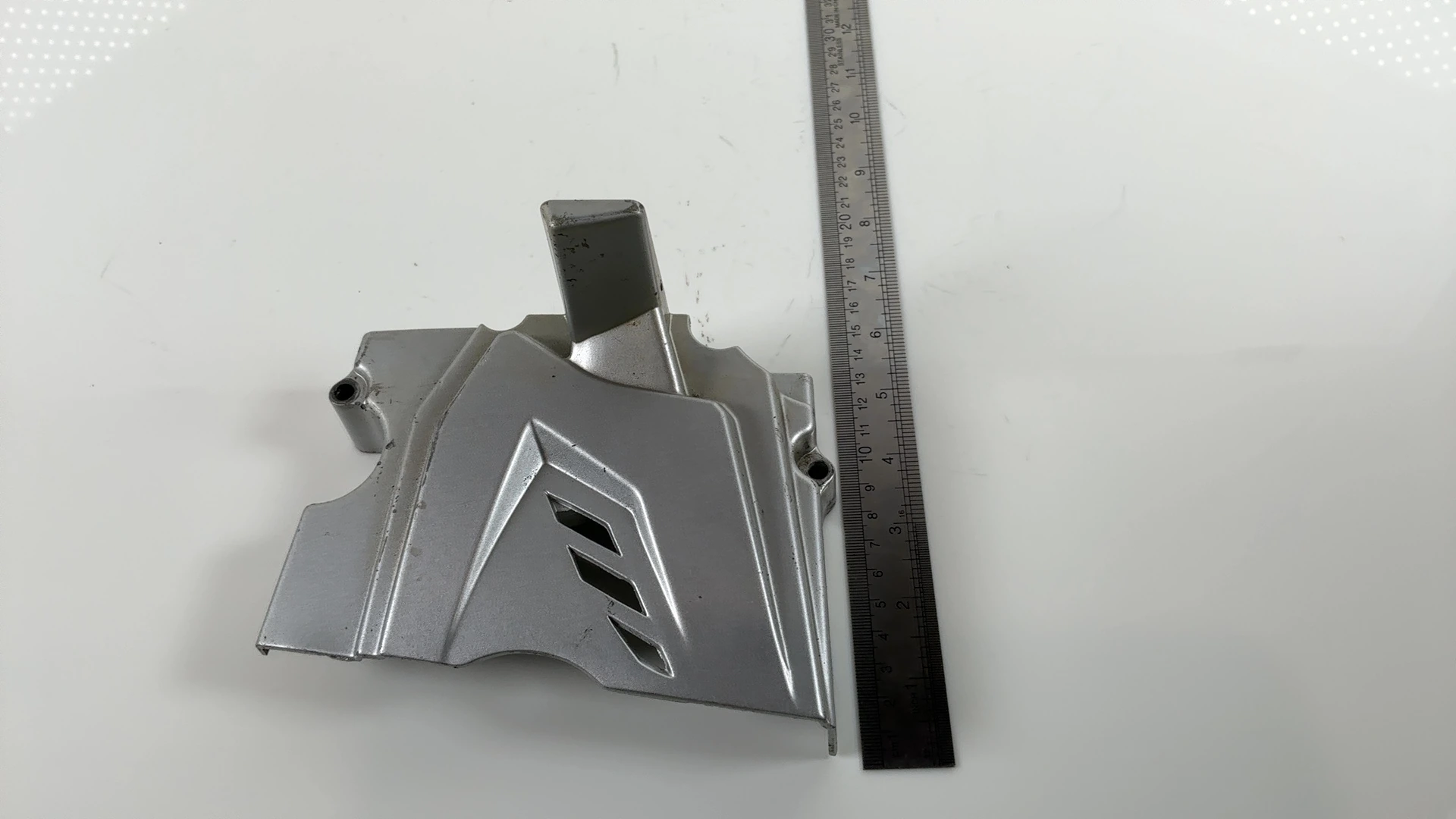 Pioneer Nevada XF125L-4B 125cc Front Sprocket Cover 2009-2011 OEM 110403012 - Image 3