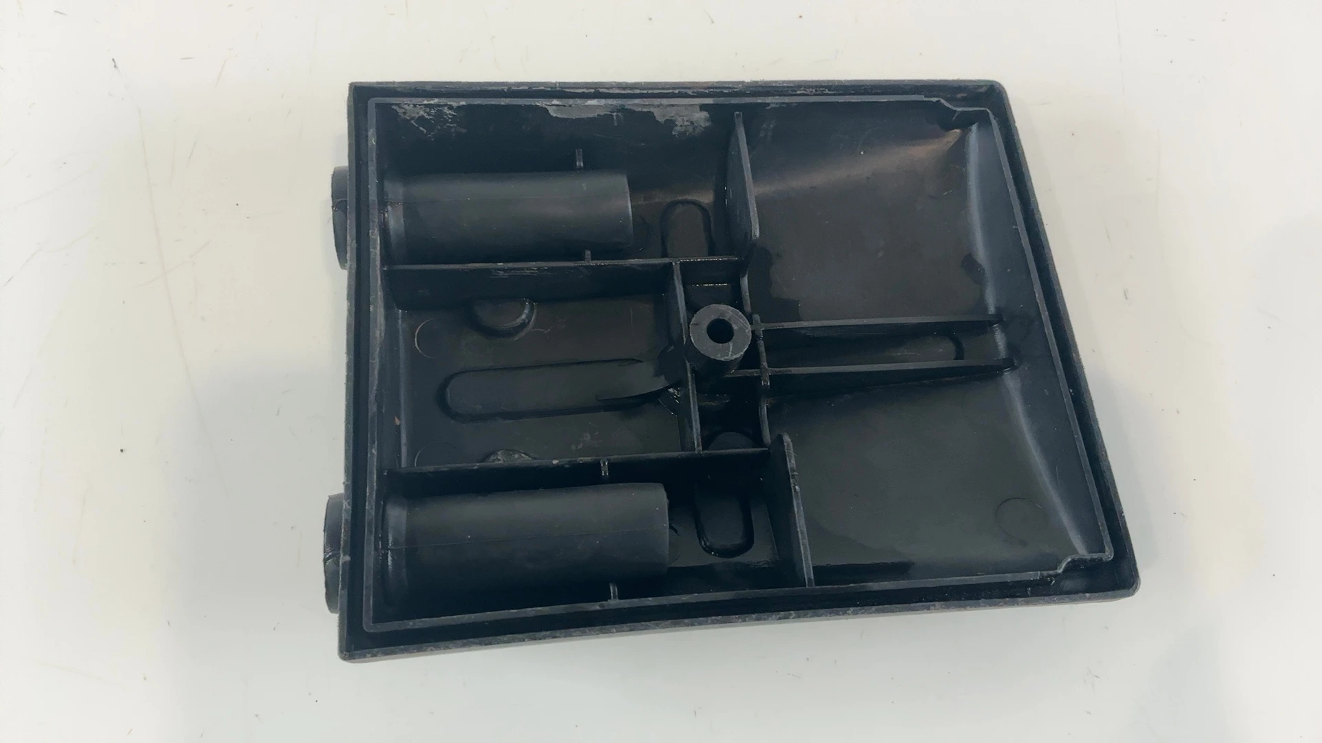 Yamaha XS650 XS650S 650cc Airbox Filter Box Lid Cover 1980-1983 OEM 3G1-14421-00 - Image 2