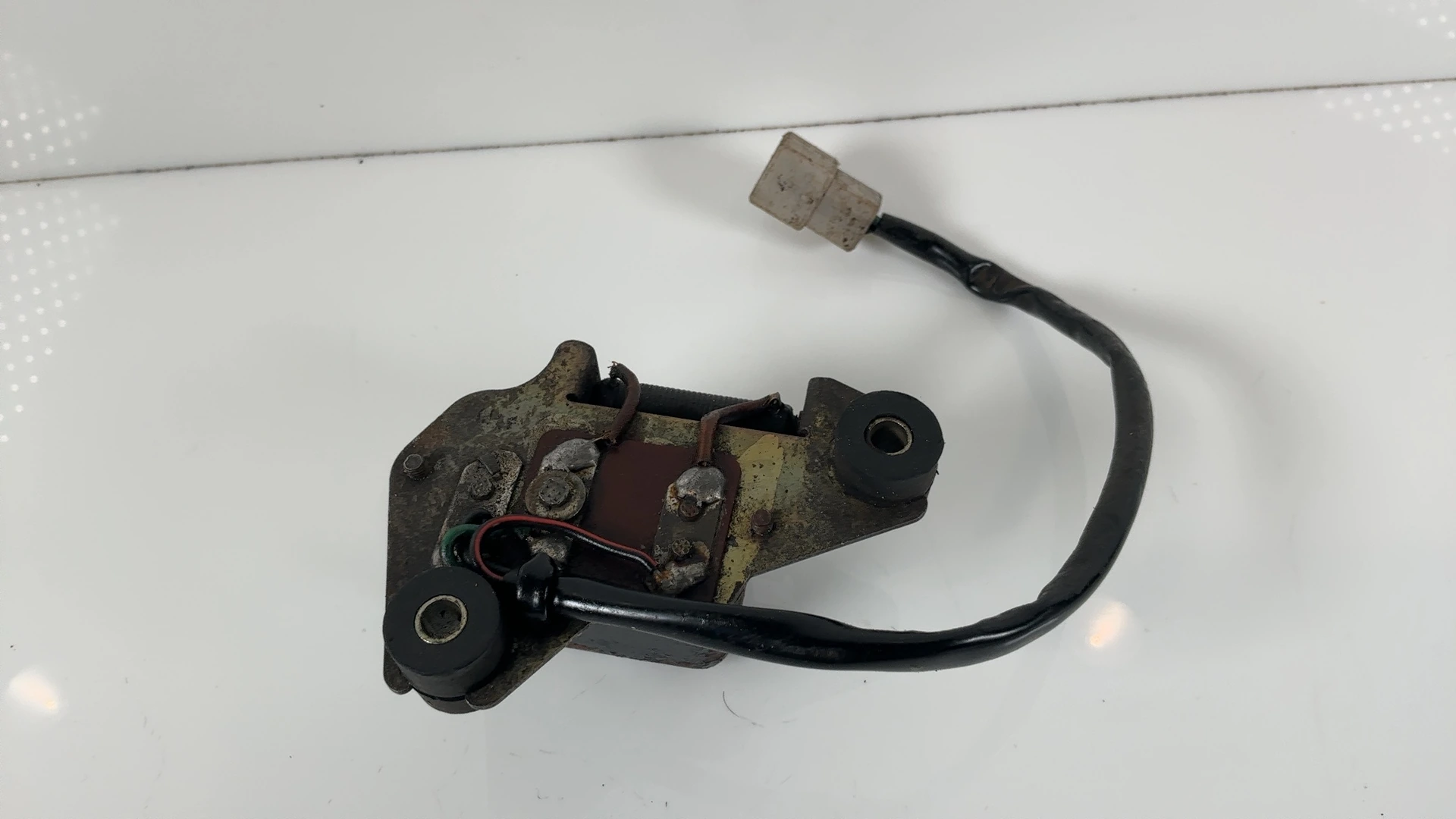 Yamaha XS400 XS650 400cc 650cc Voltage Regulator 1976-1979 OEM 1L9-81910-50-00 - Image 6