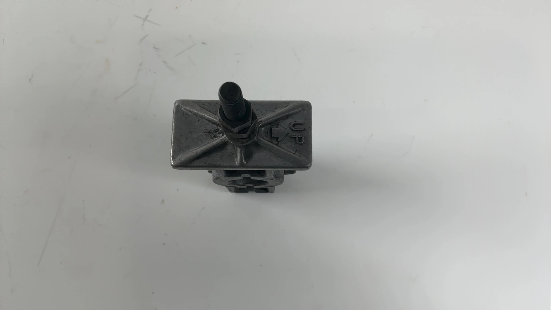 Honda CBR1000F SC24 1000cc Chain Adjuster 1993-1999 OEM 52120-MJ0-010 - Image 8