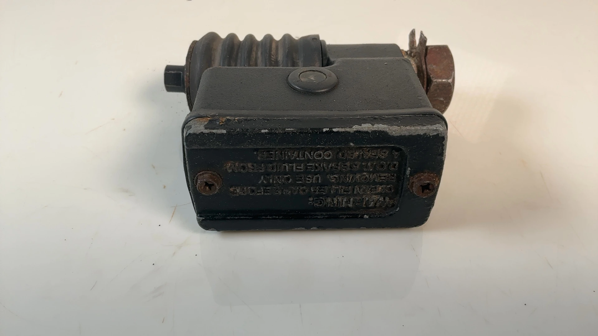 Harley Dyna Super Glide 1340 1450 Rear Brake Cylinder 1991-2005 OEM 42474-90A - Image 3