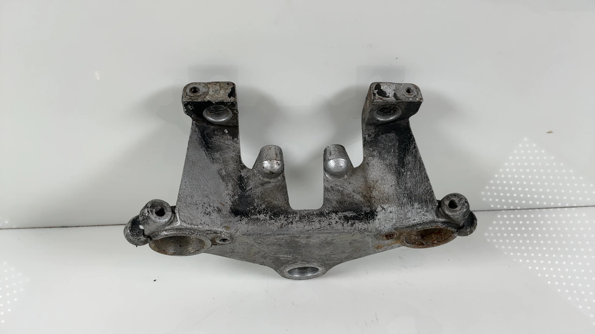 Yamaha TZR125 2RK 125cc Upper Fork Bridge Yoke 1987-1992 OEM 2RH-23435-00-00 - Image 2