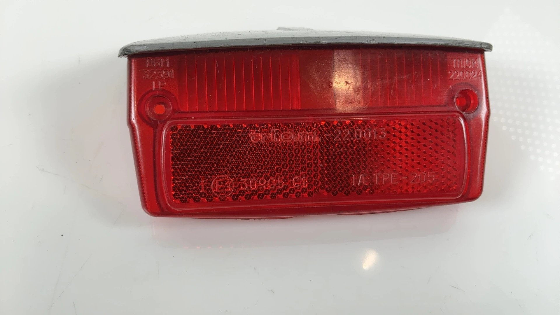 Piaggio Vespa 50 Special V5A1T 50cc Rear Tail Light 1969-1983 OEM 143687