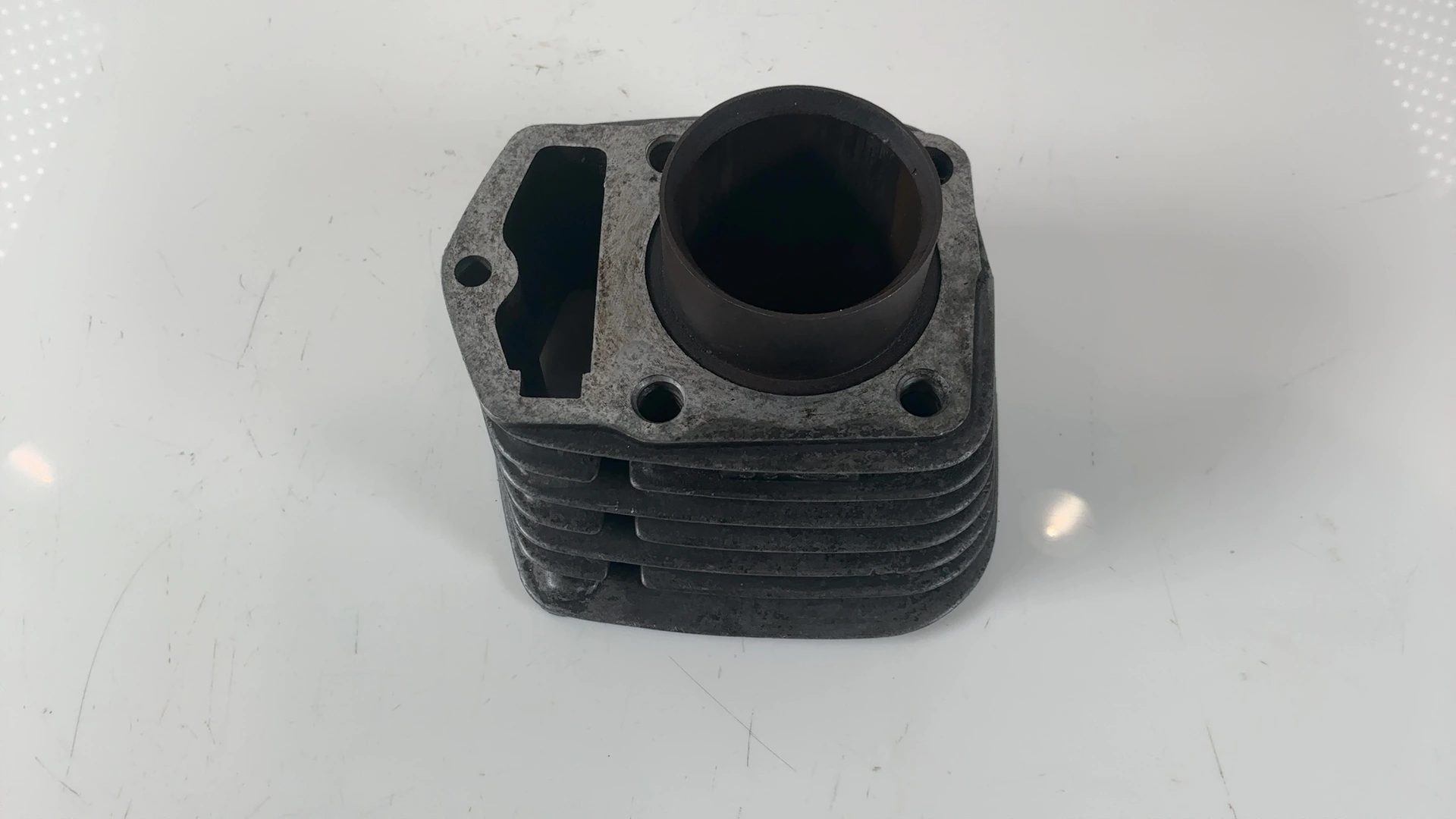 Honda CB100 CL100 SL100 XL100 100cc Cylinder Barrel Jug 1970-1977 12100-107-710