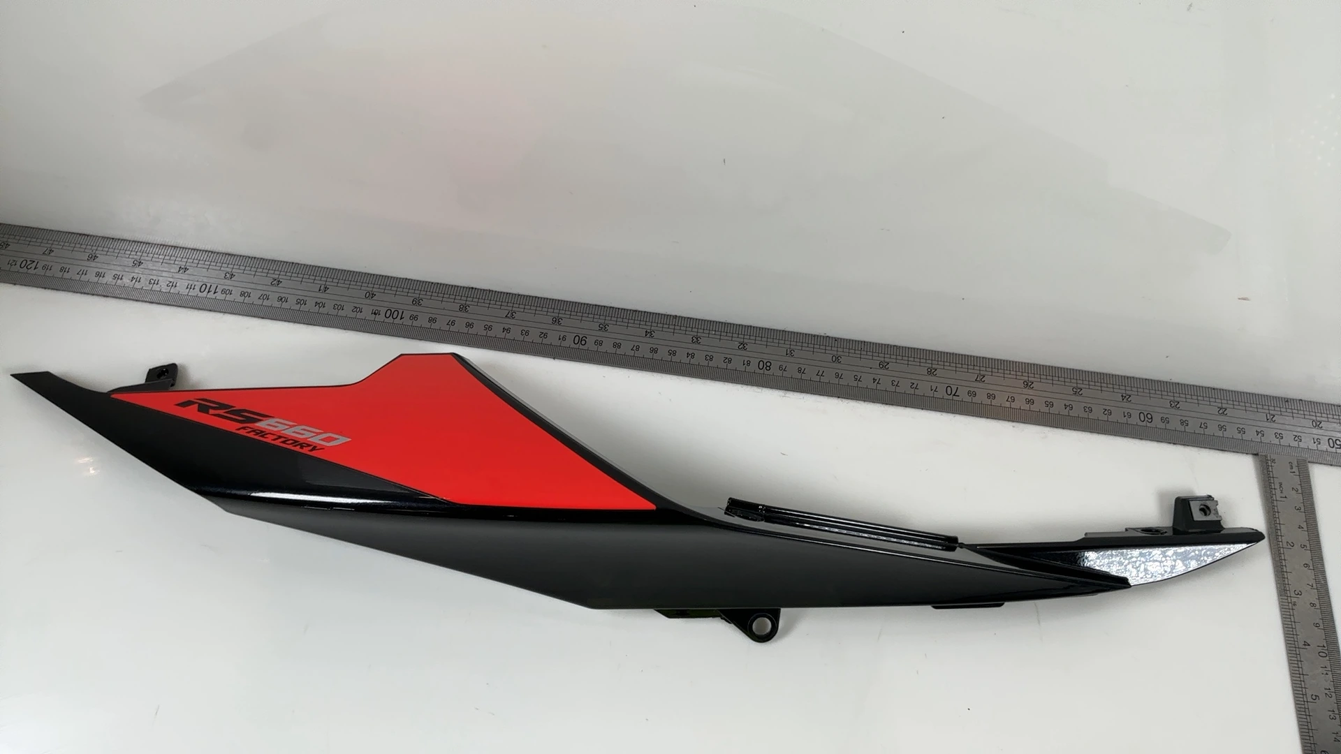 Aprilia Tuono RS660 Factory 660cc Right Rear Tail Fairing Panel 2021-26 2B006647 - Image 4