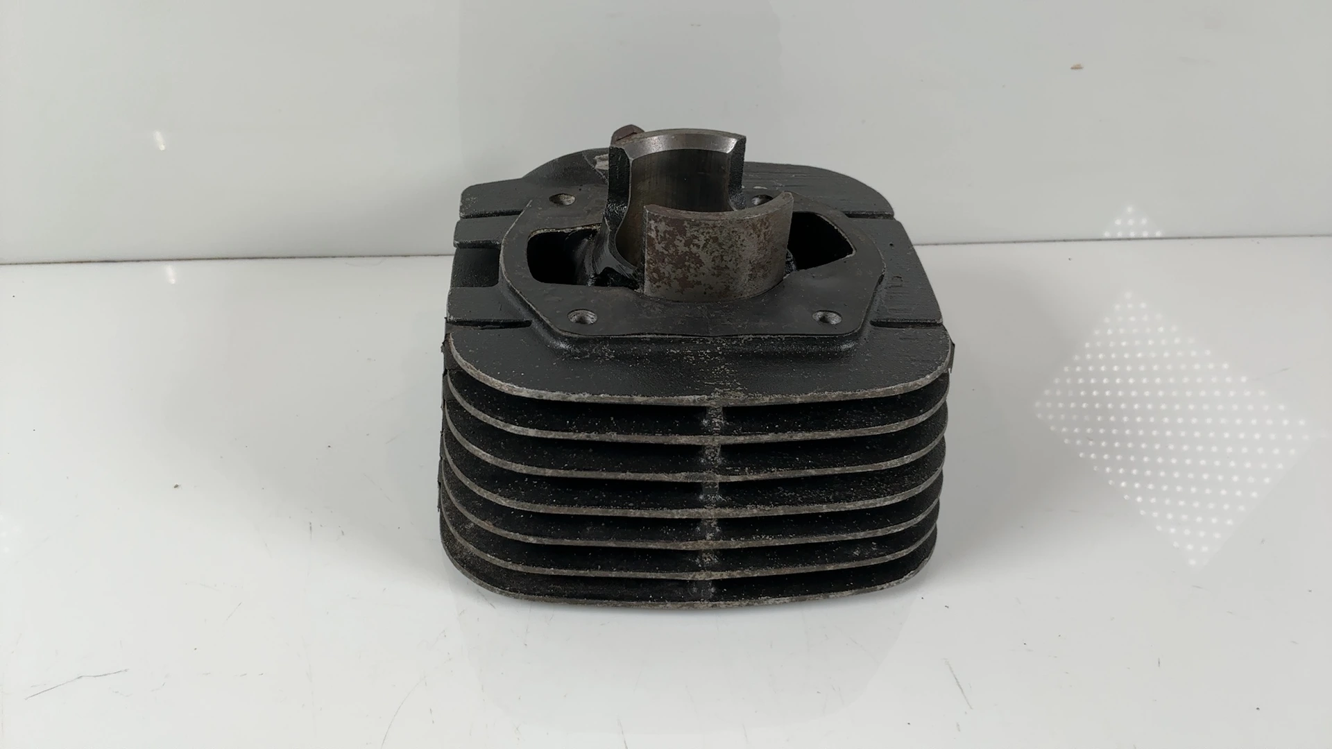 Suzuki GP100 GP100N 100cc Cylinder Barrel 1978-1992 OEM 11210-39212 - Image 2