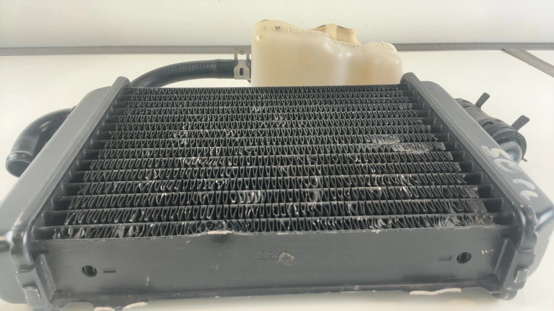 Peugeot Speedfight 1 2 50 50cc Radiator Cooling Panel 1996-2007 OEM 748866 - Image 7