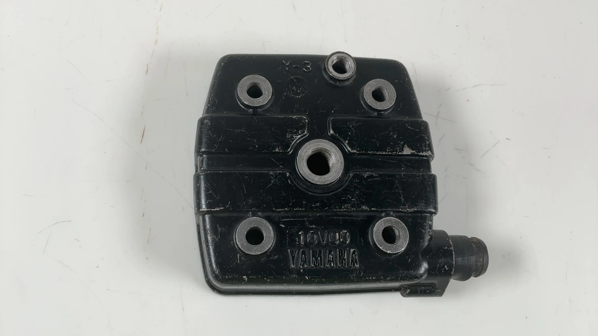 Yamaha DT125LC 10V 125cc Cylinder Head 1982-1985 OEM 10V-11111-00-00