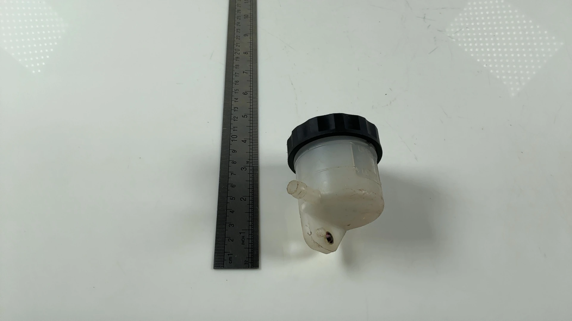 Suzuki GSXR 600 GSX-R600 600cc Rear Brake Fluid Reservoir 1997-2000 59740-07D00 - Image 4