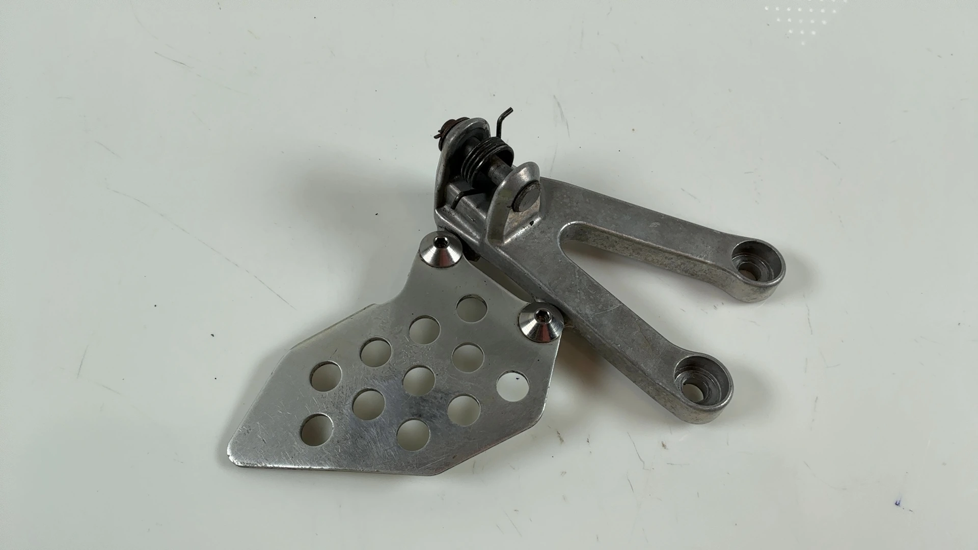 Honda CBR600RR PC40 600cc Left Front Footrest Bracket 2007-08 OEM 50760-MEE-D00