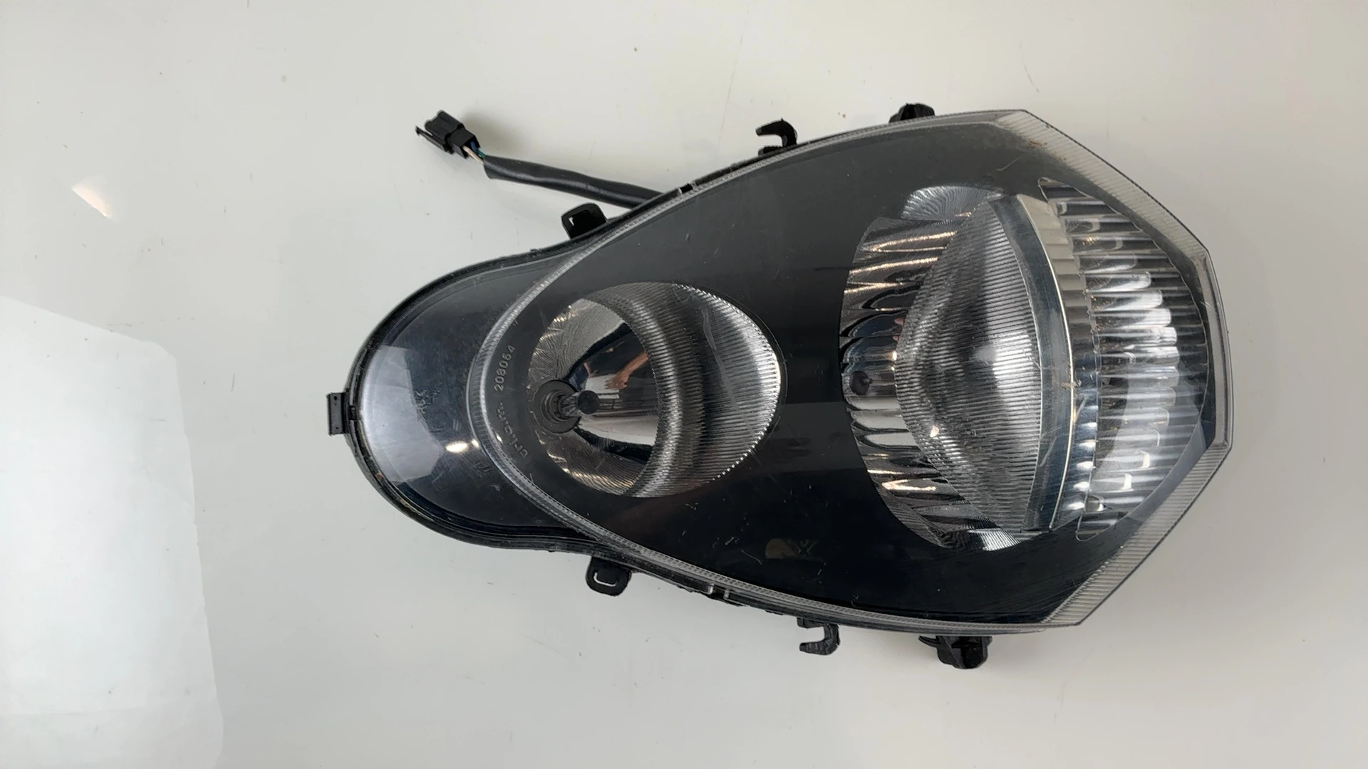 Honda NES 125 Chiocciola 125cc Front Headlight Lamp 2000-2006 OEM 33100-KGF-911