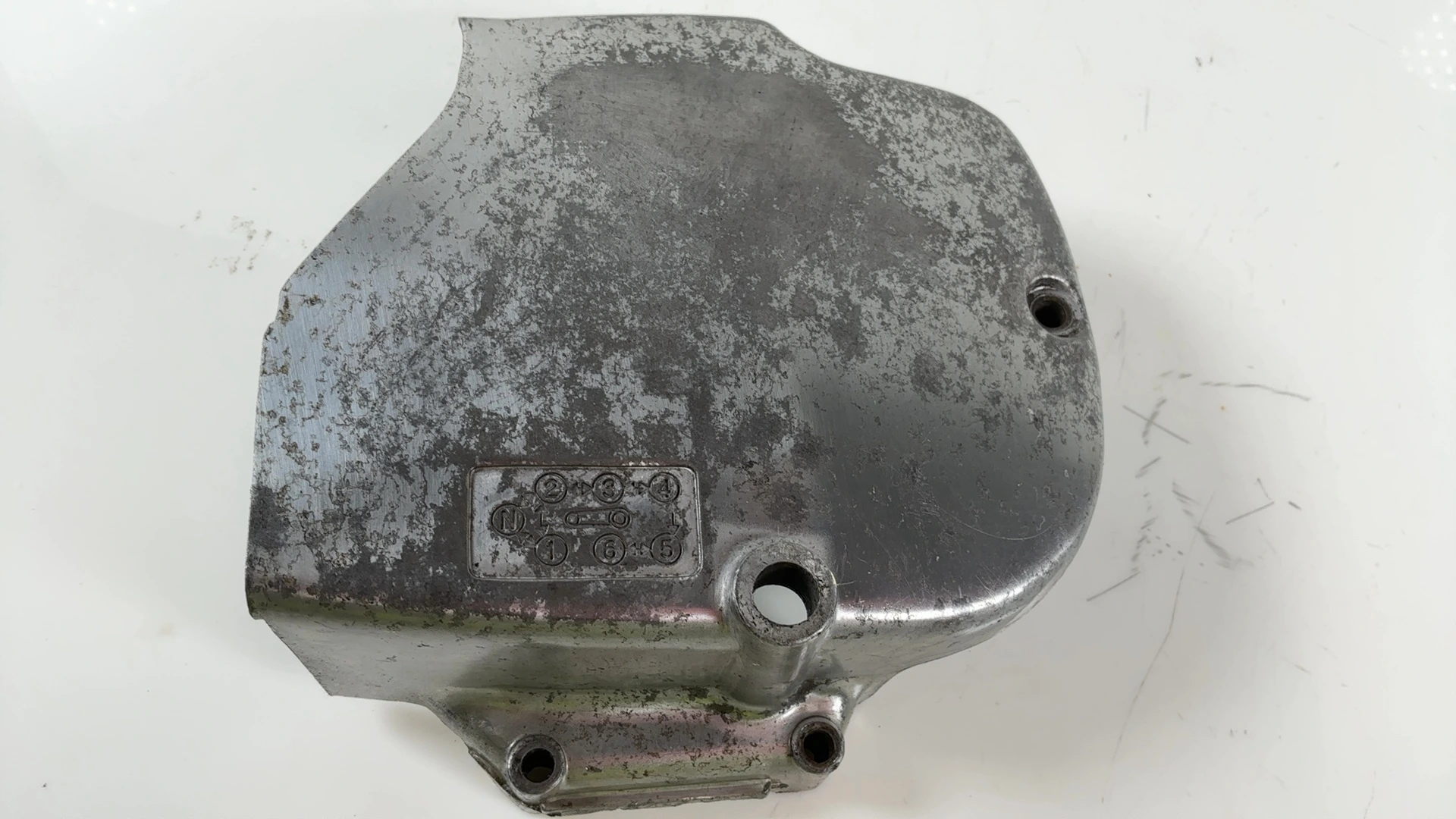 Suzuki GSX400F GSX400 400cc Engine Sprocket Cover 1981 1982 1983 OEM 11361-33200 - Image 6