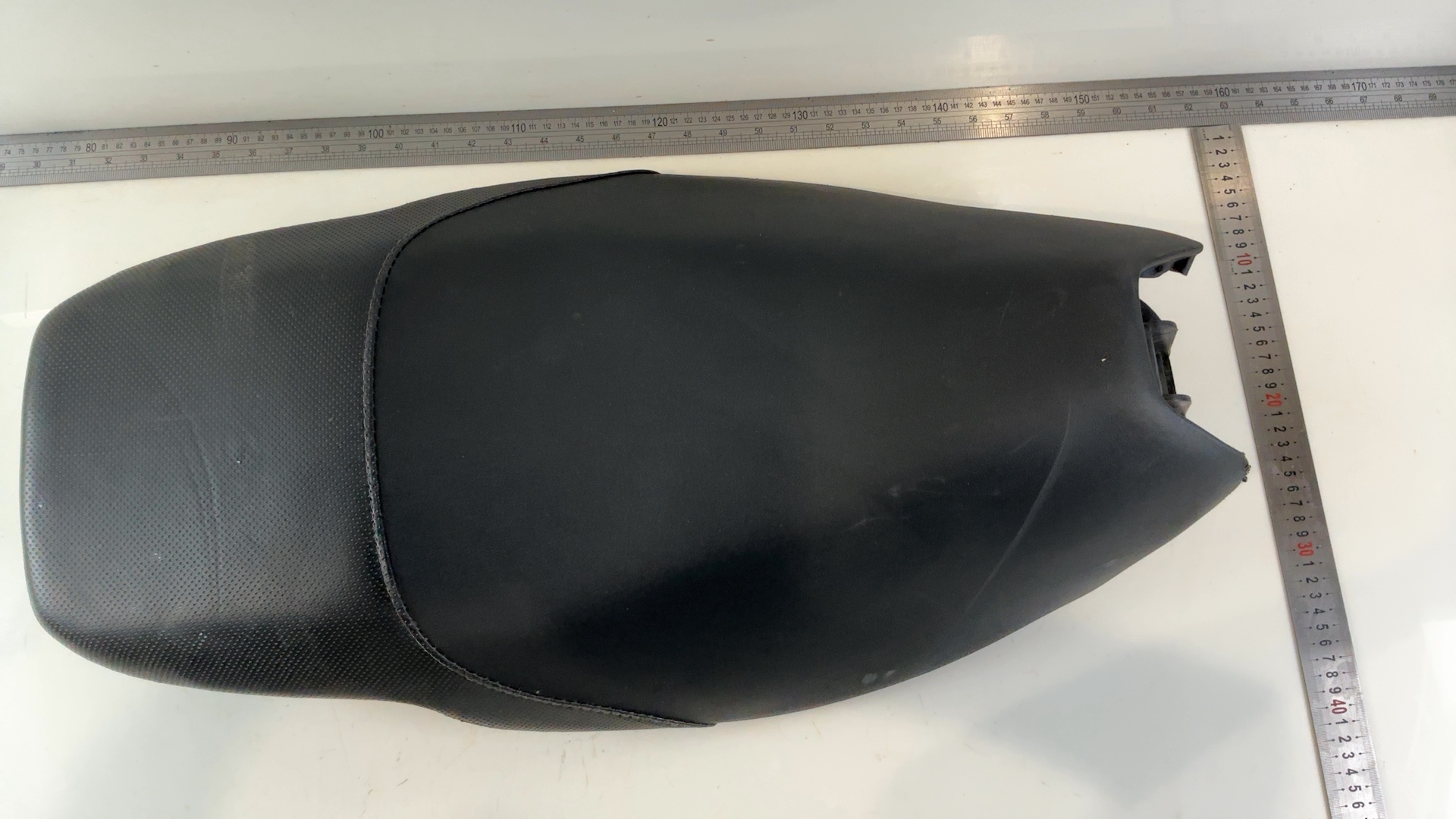 Peugeot Speedfight 2 50cc 100cc Dual Seat Saddle Bench 1997-2009 OEM 1173482700 - Image 6
